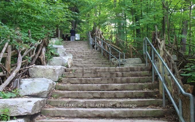900 Mount Pleasant Road • #426 • Toronto, ON photo 43