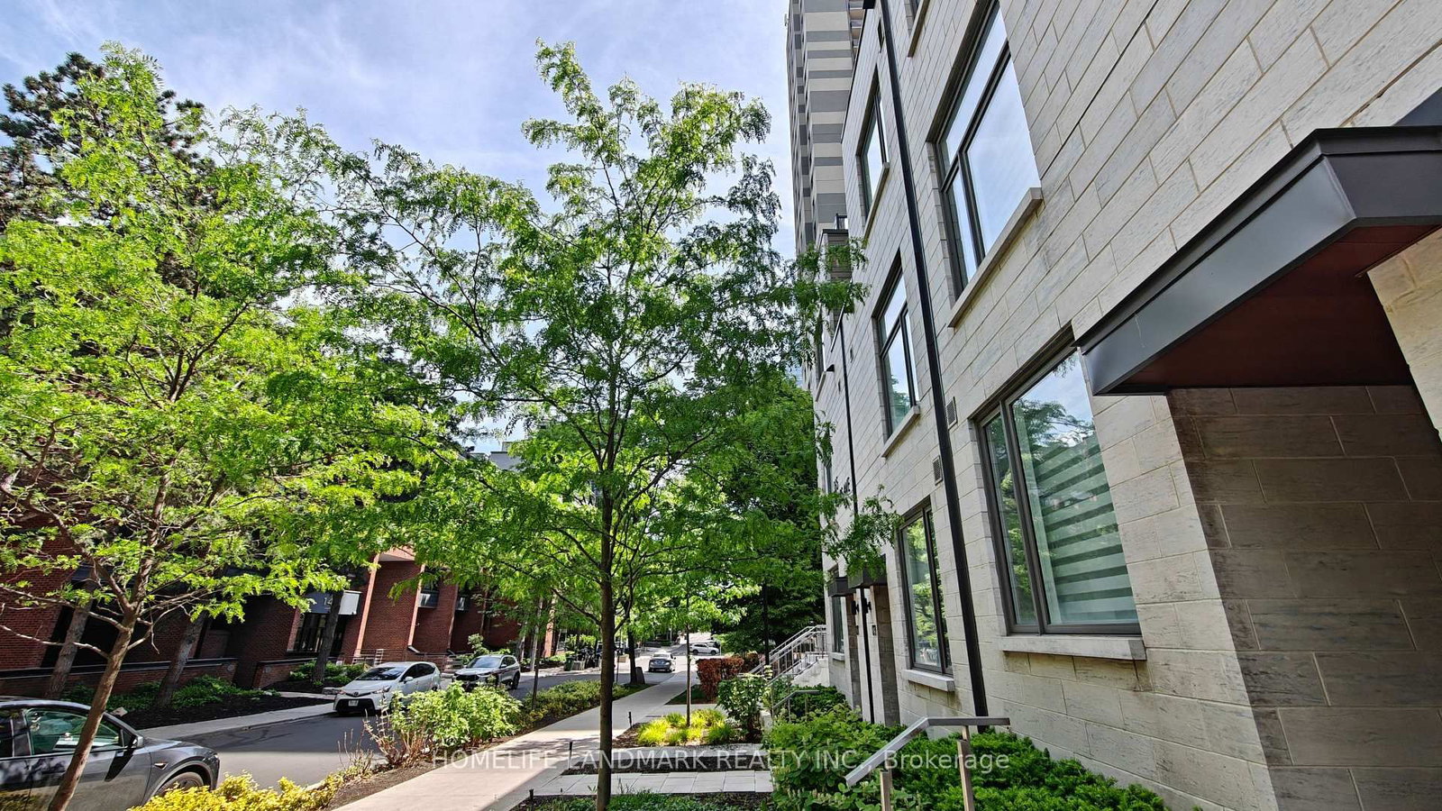 165 Pears Avenue, Unit Th #7 - Photo 2