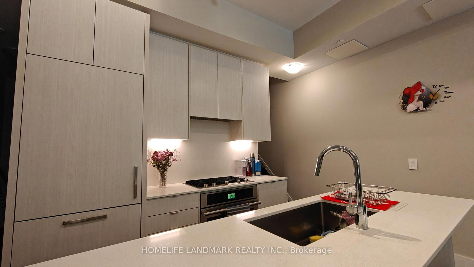 165 Pears Avenue, Unit Th #7 - Photo 7