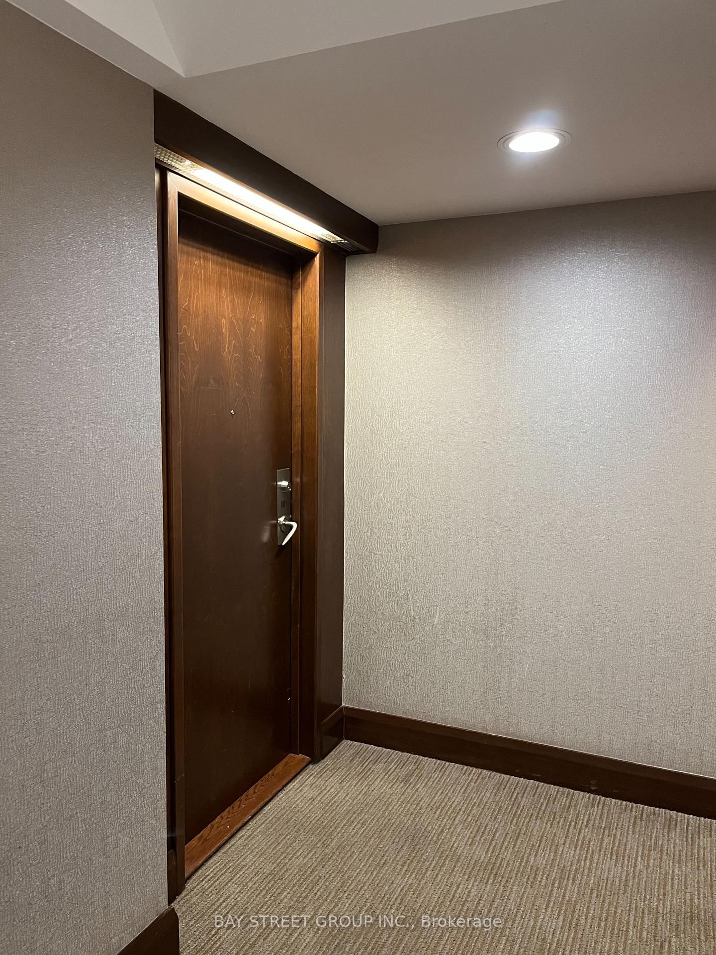 5 Northtown Way, Unit 1811 - Photo 4
