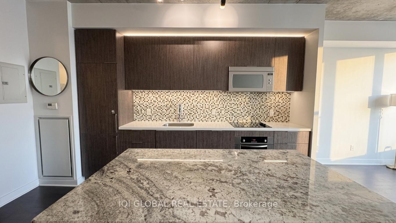 478 King Street W, Unit 406