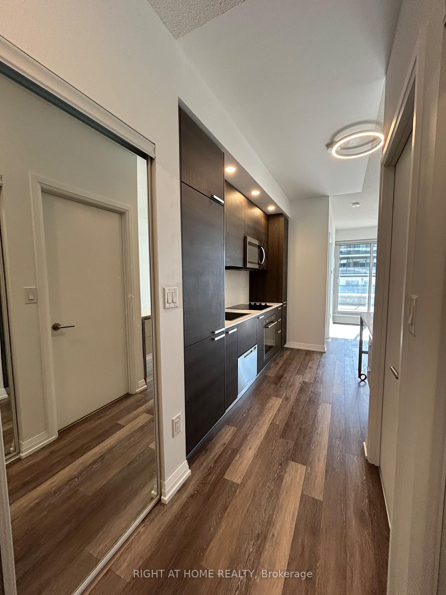 75 Canterbury Place, Unit 308