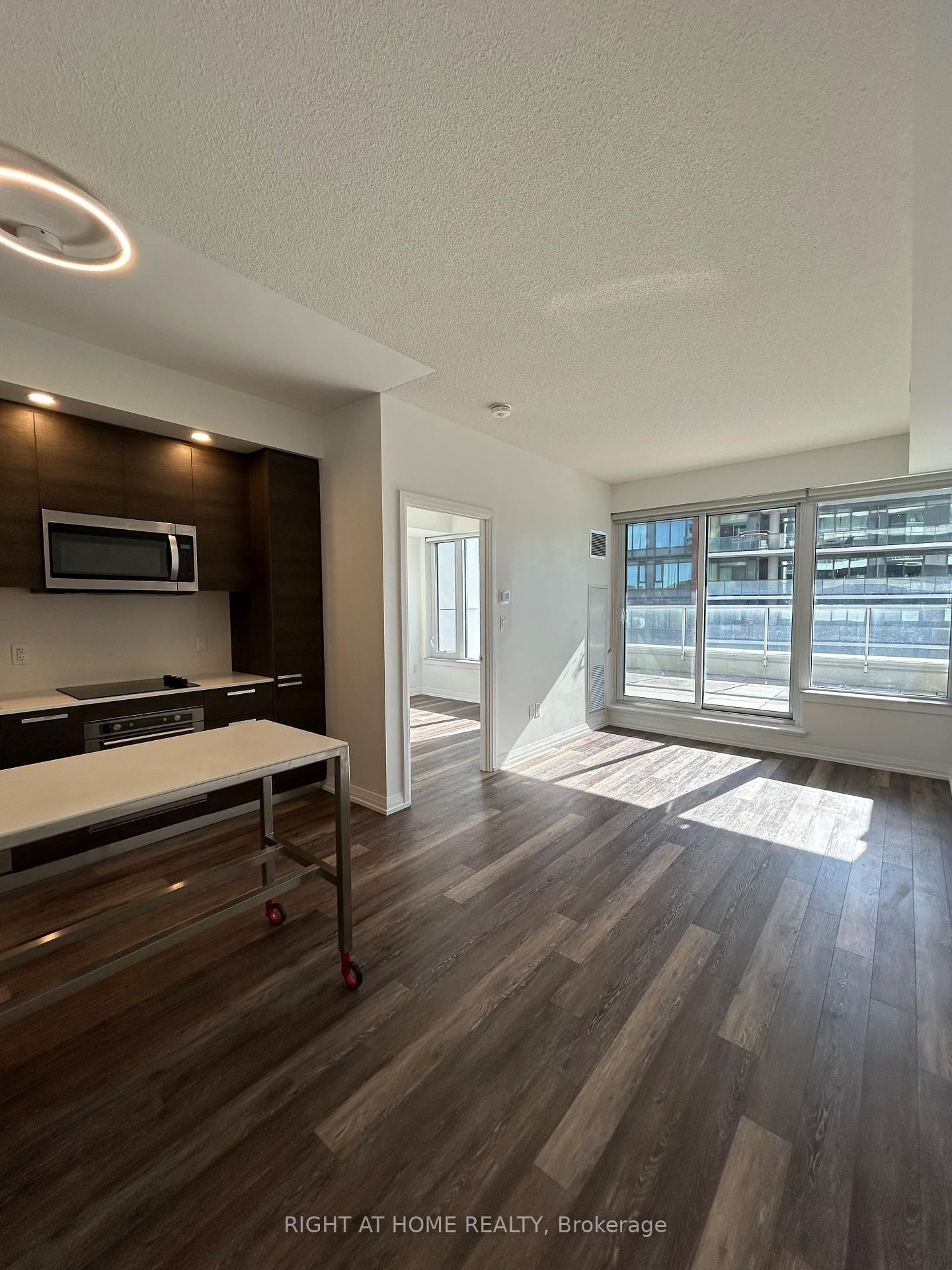 75 Canterbury Place, Unit 308 - Photo 4