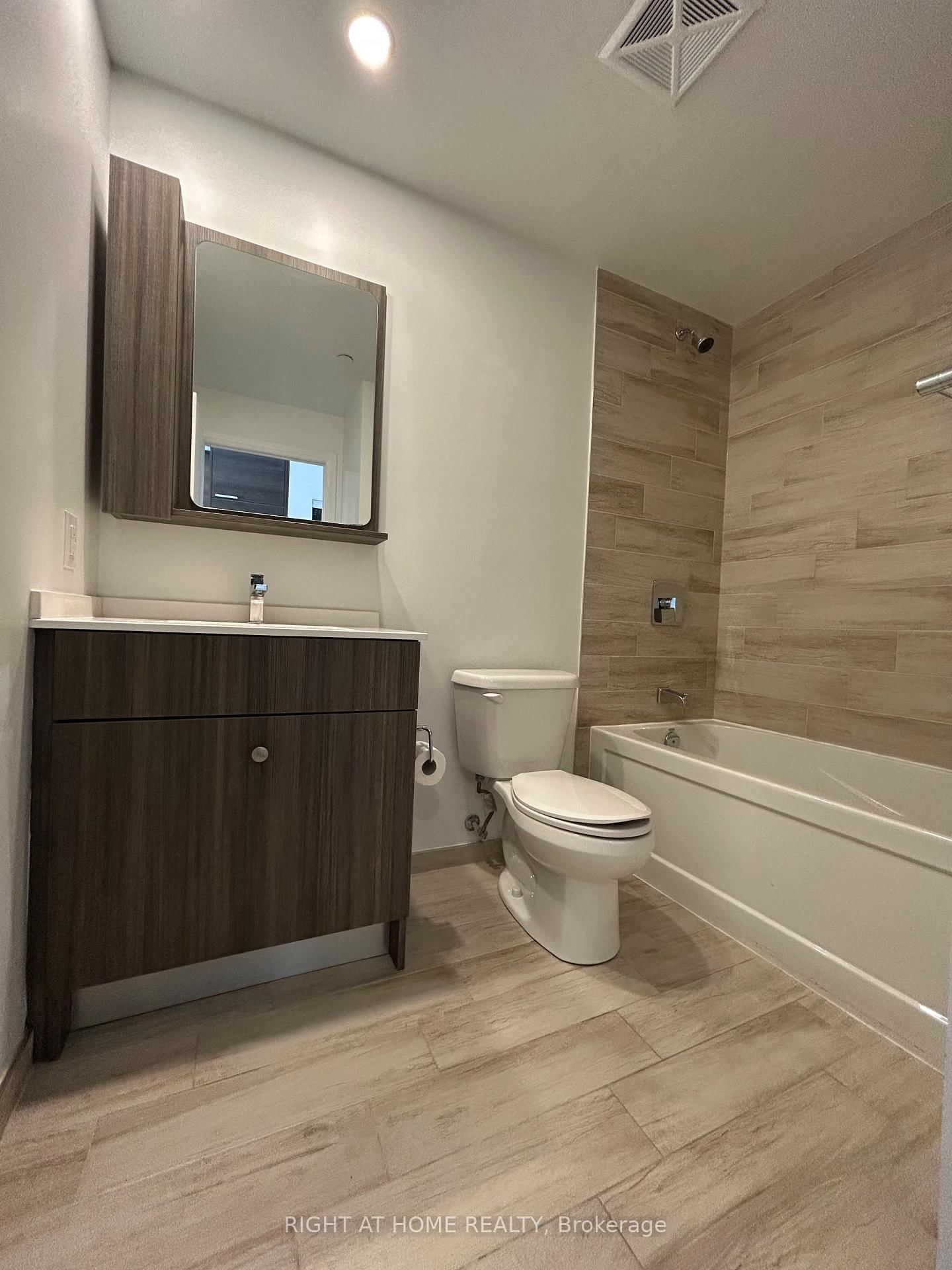 75 Canterbury Place, Unit 308 - Photo 8