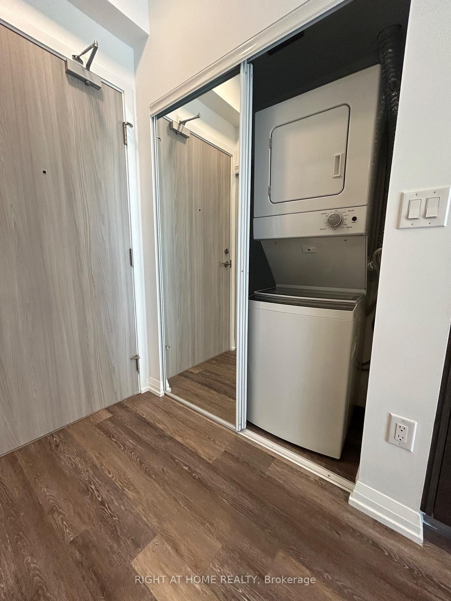 75 Canterbury Place, Unit 308 - Photo 9