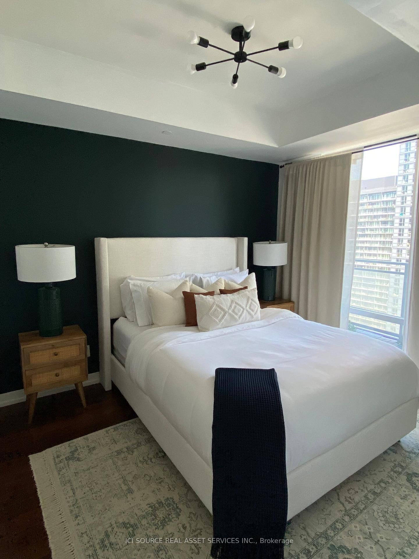 21 Widmer Street, Unit 3104 - Photo 8