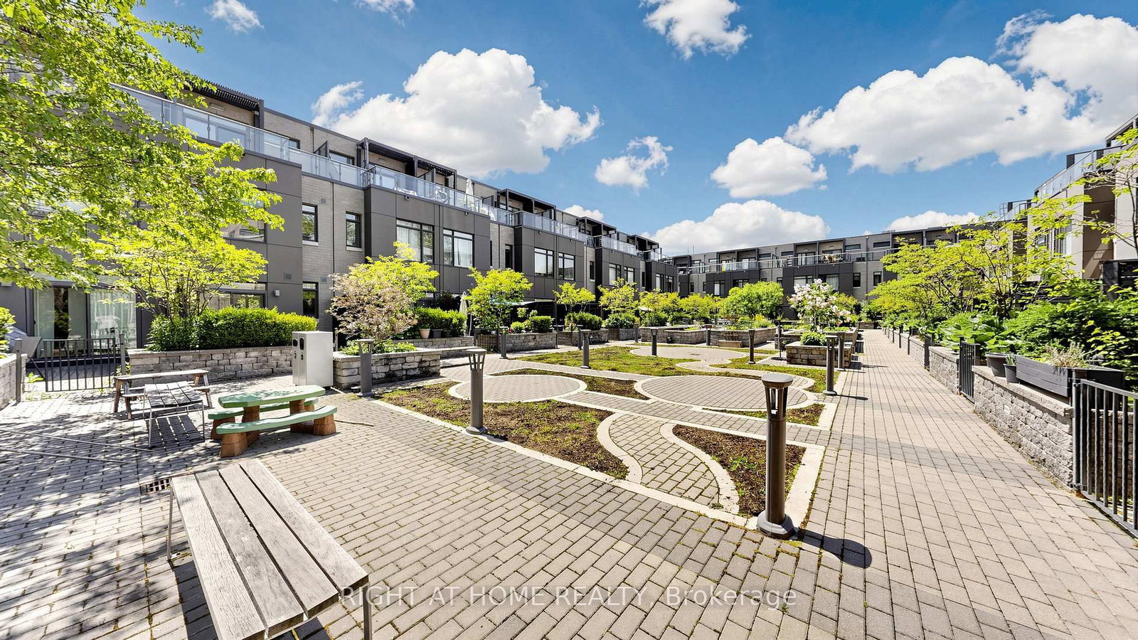 200 Sackville Street • #714 • Toronto, ON photo 25