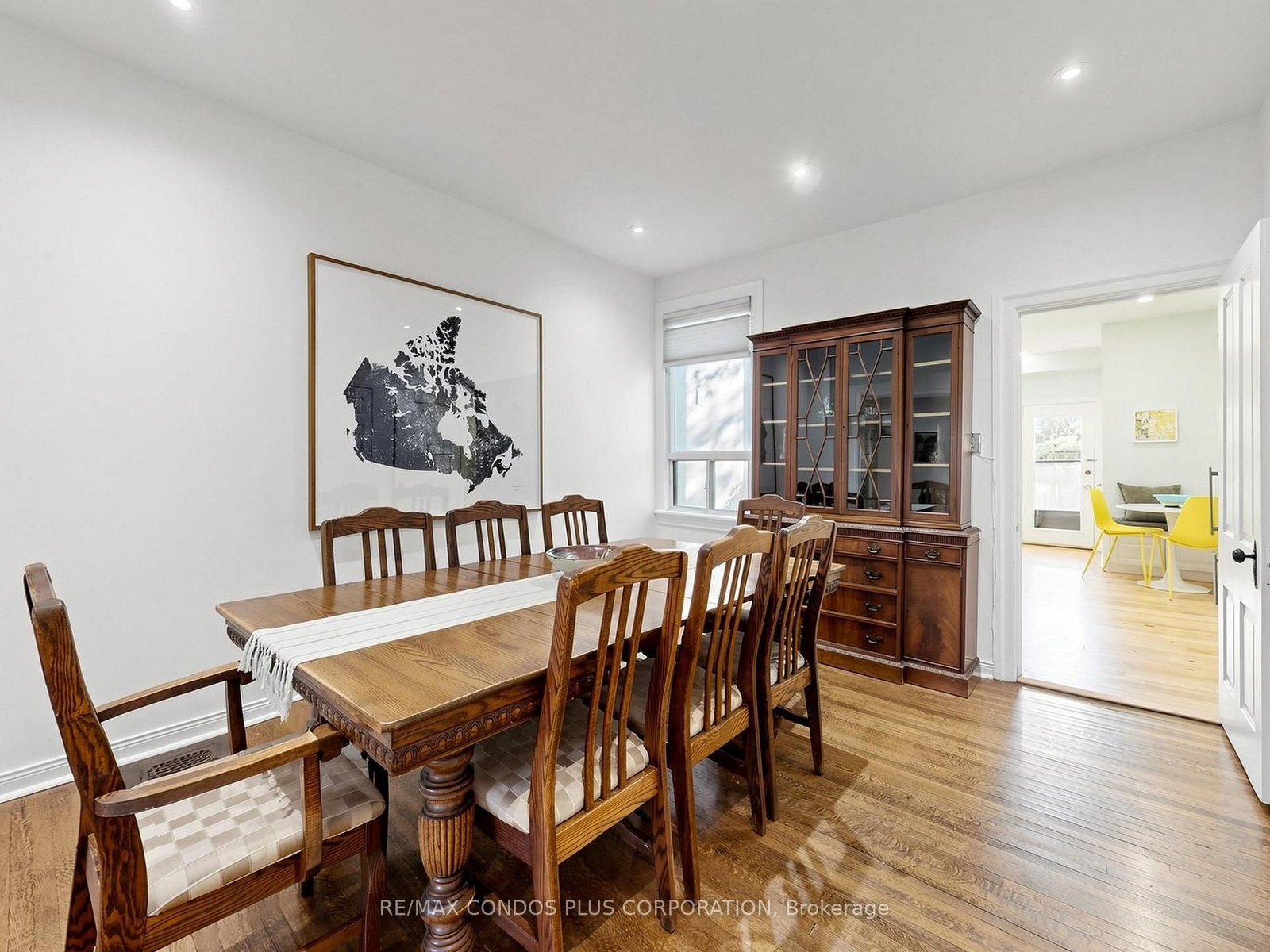 212 Albany Avenue - Photo 6