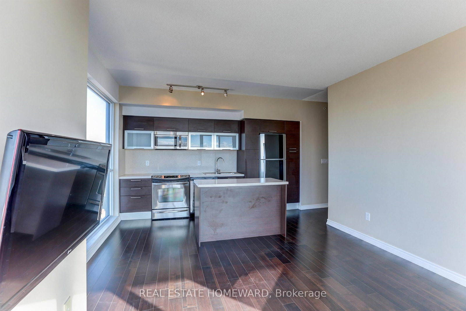 386 Yonge Street, Unit 4315 - Photo 6