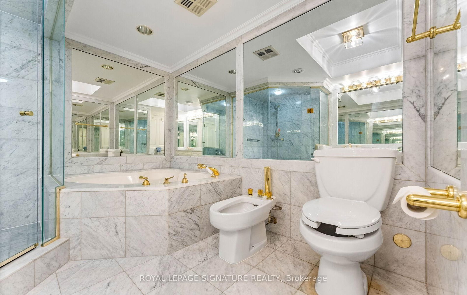 225 The Donway W, Unit 605 - Photo 27