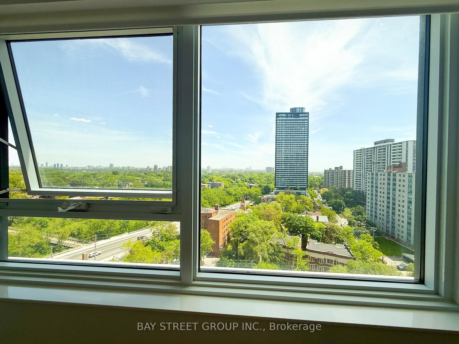 609 Sherbourne Street, Unit 1409 - Photo 16