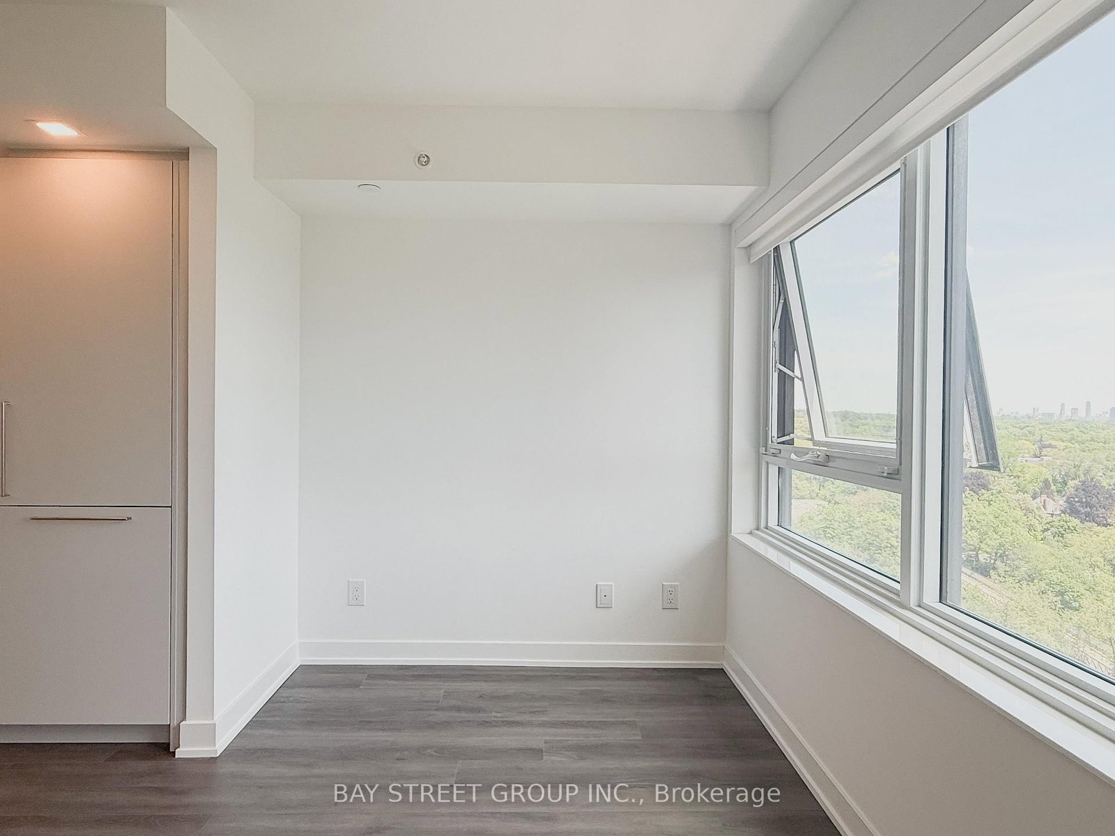 609 Sherbourne Street, Unit 1409 - Photo 6