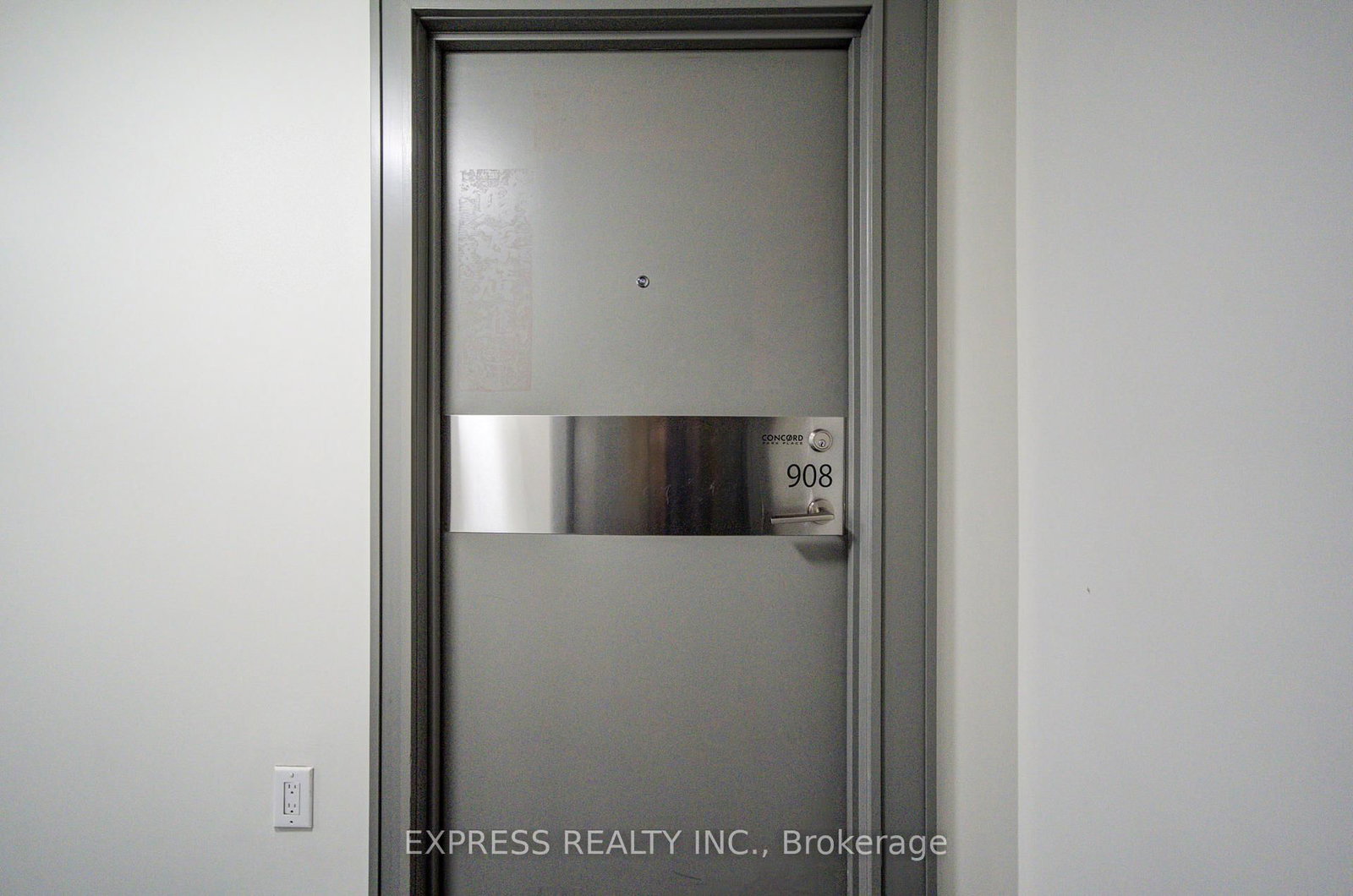 19 Singer Court, Unit 908 - Photo 8