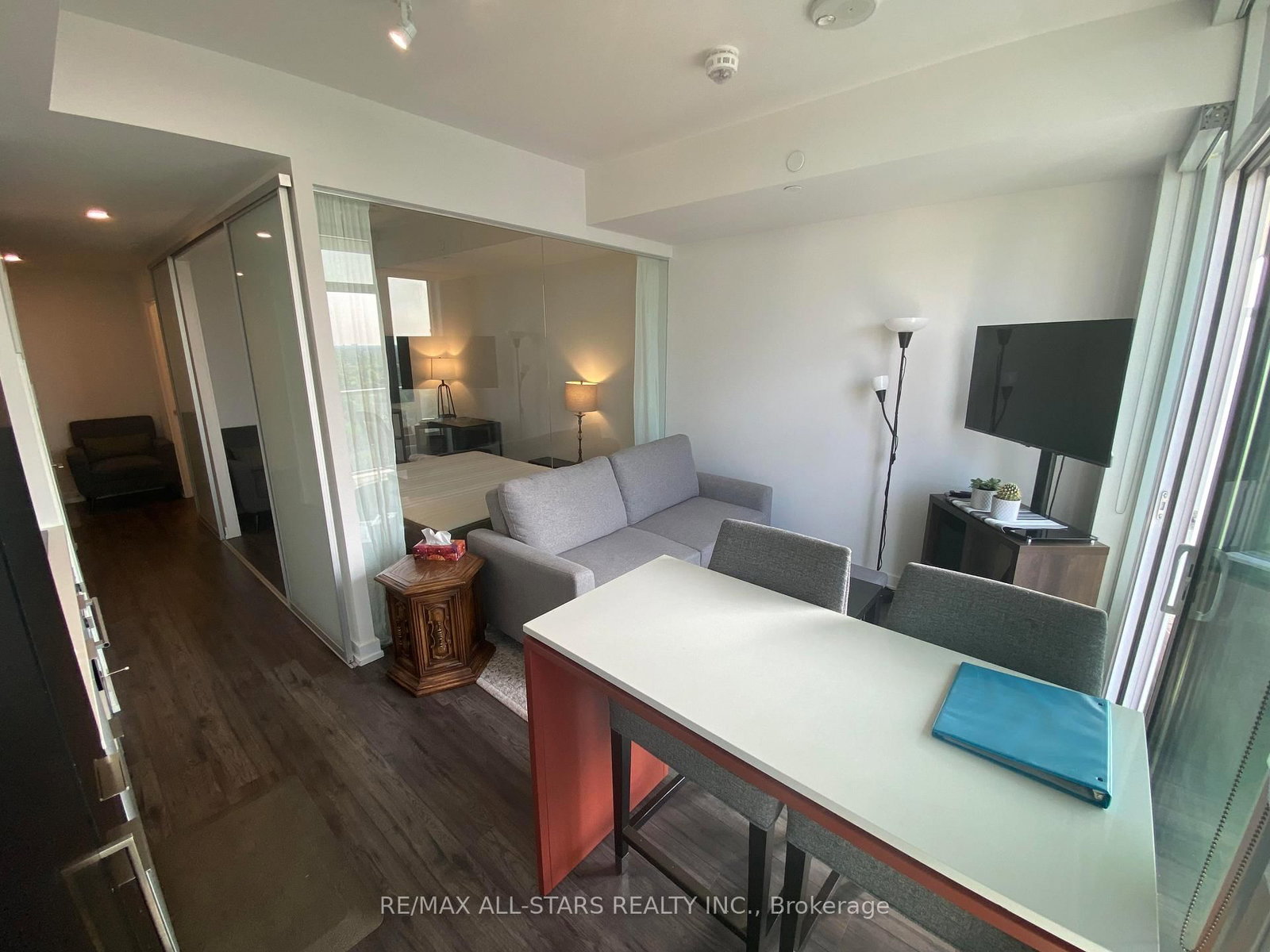 33 Helendale Avenue, Unit 2302 - Photo 16