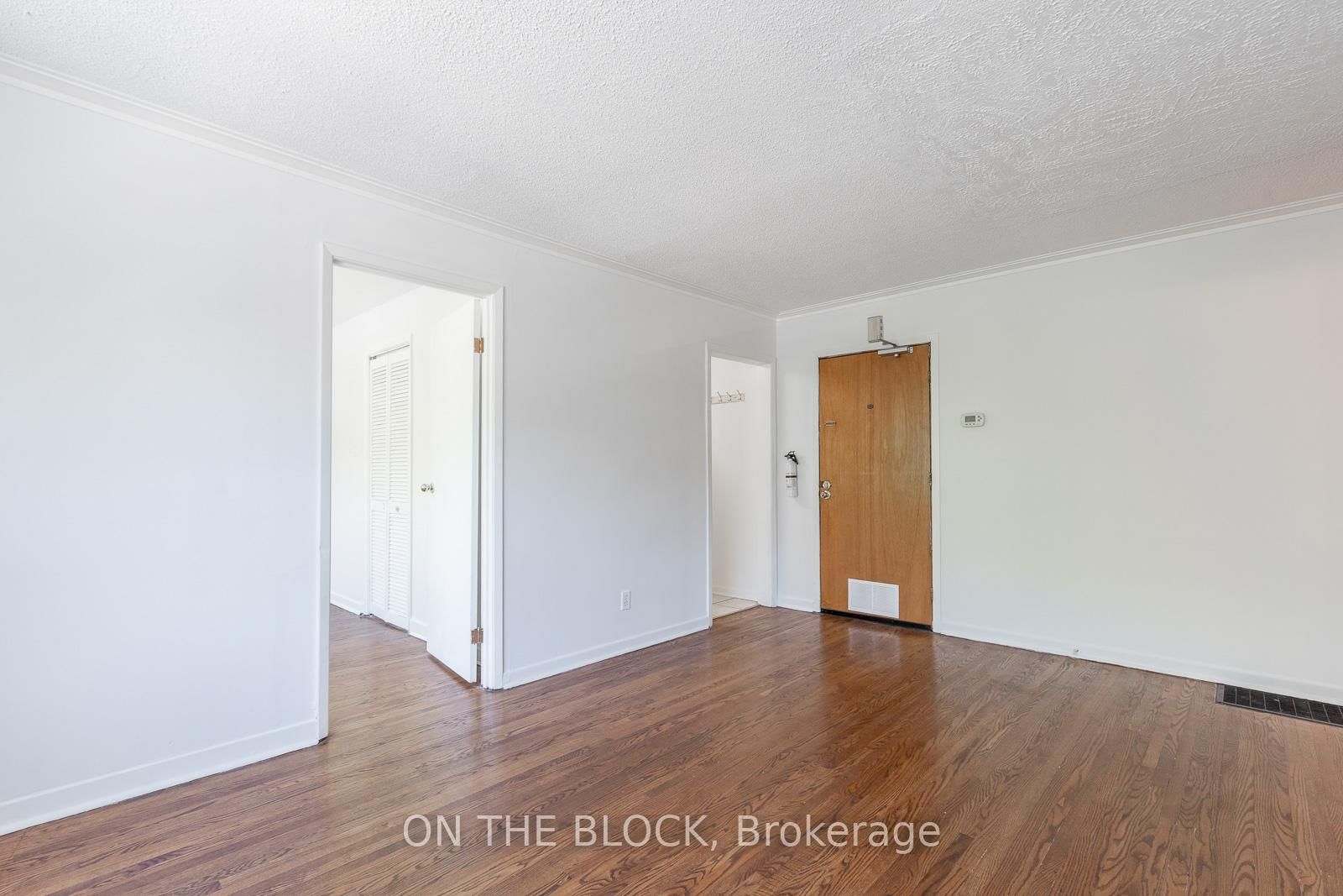 2-883 St Clair Avenue, Toronto, ON, photo 2