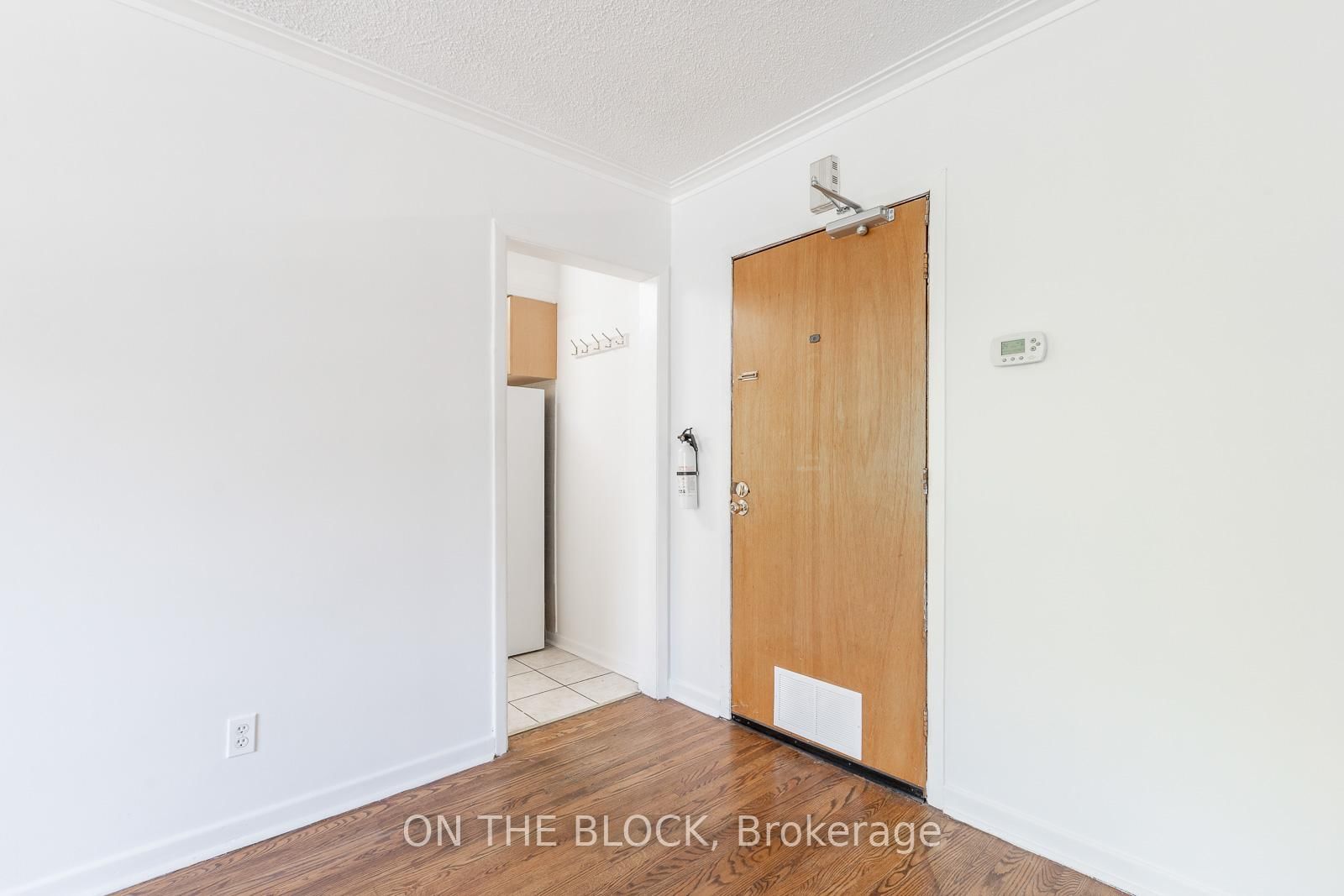 2-883 St Clair Avenue, Toronto, ON, photo 3
