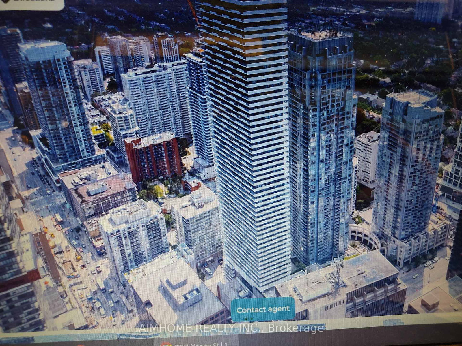 2221 Yonge Street, Unit 5202