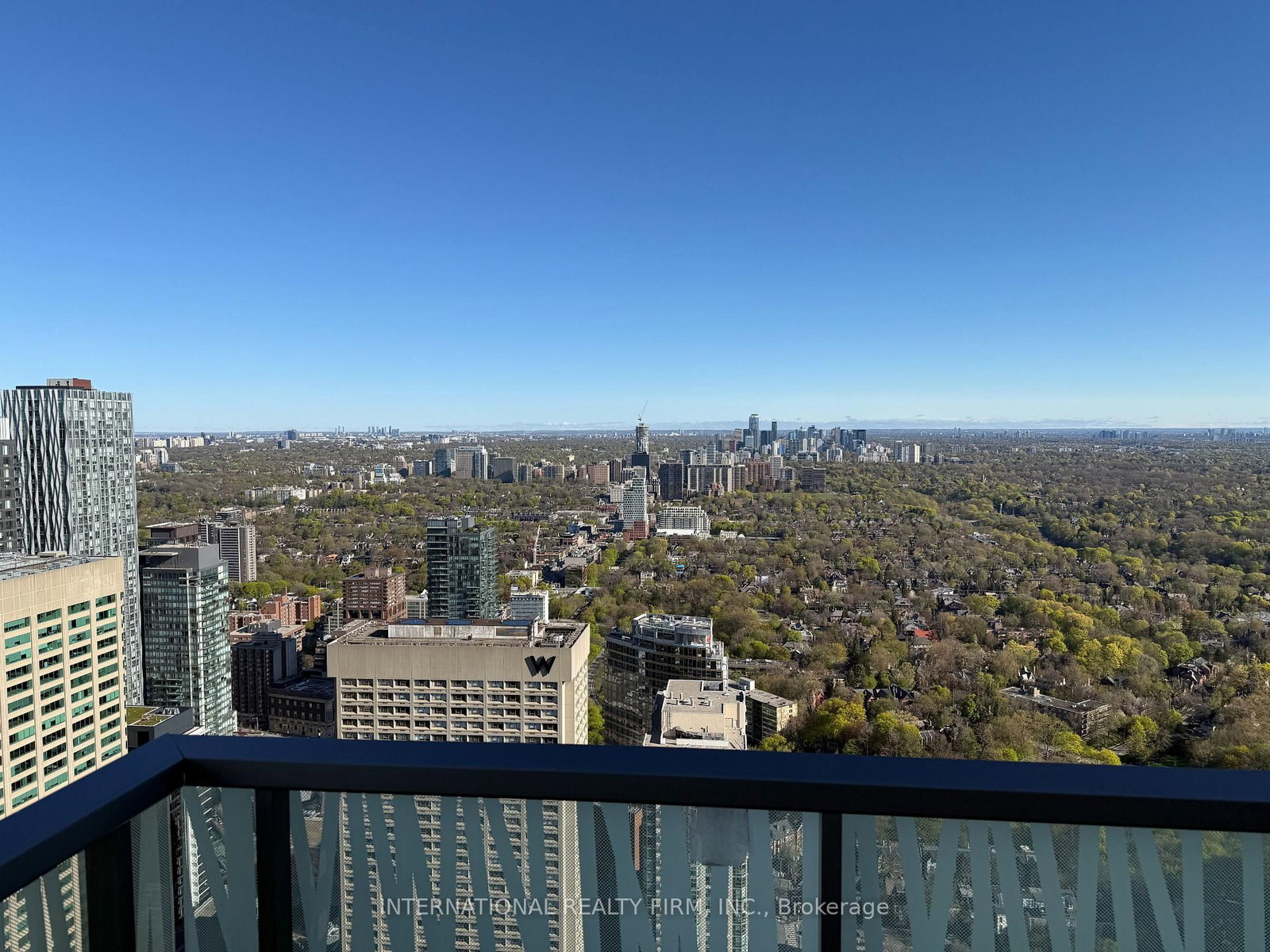 50 Charles Street E, Unit LPH 5406 - Photo 29