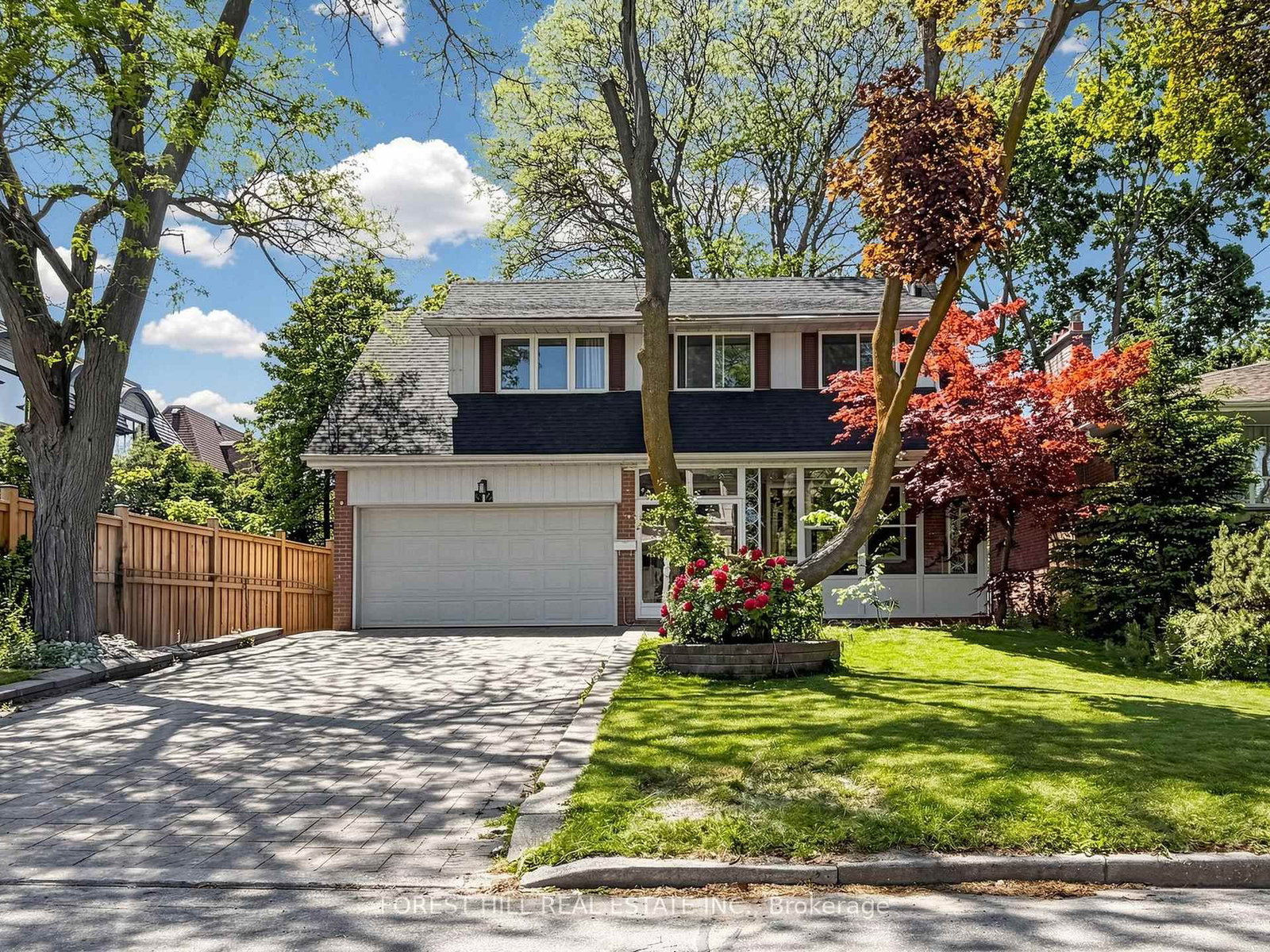 32 Wycliffe Crescent, Toronto, ON