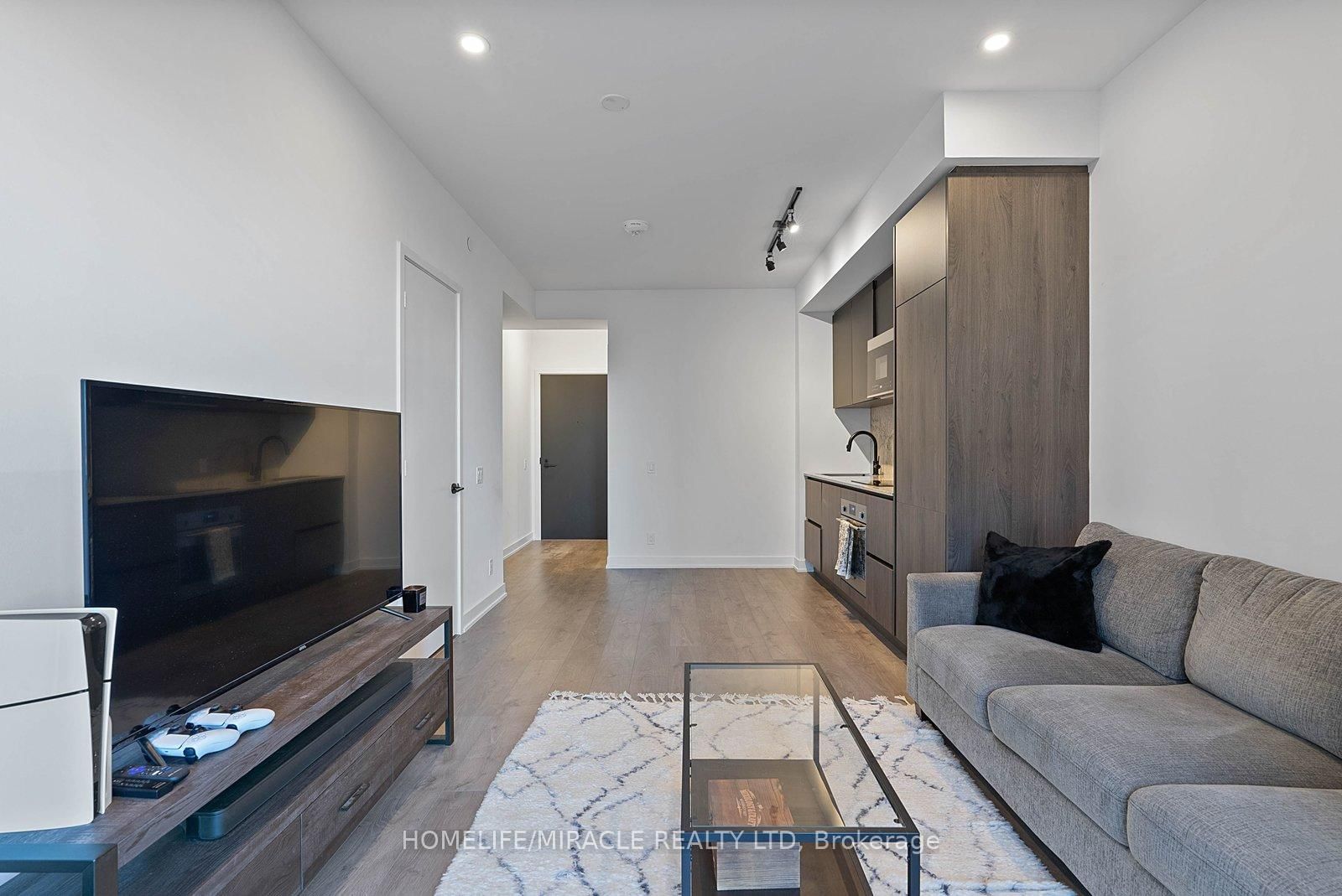 108 Peter Street, Unit 1322 - Photo 12
