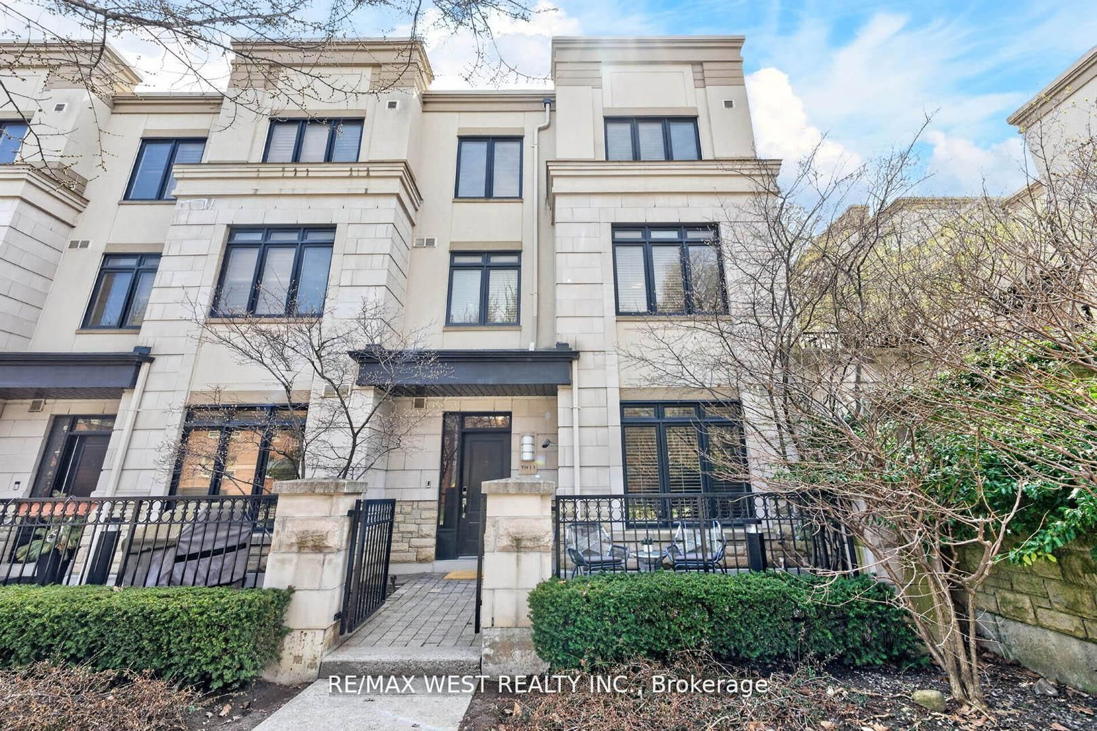7 Oakburn Crescent, Unit TH 11