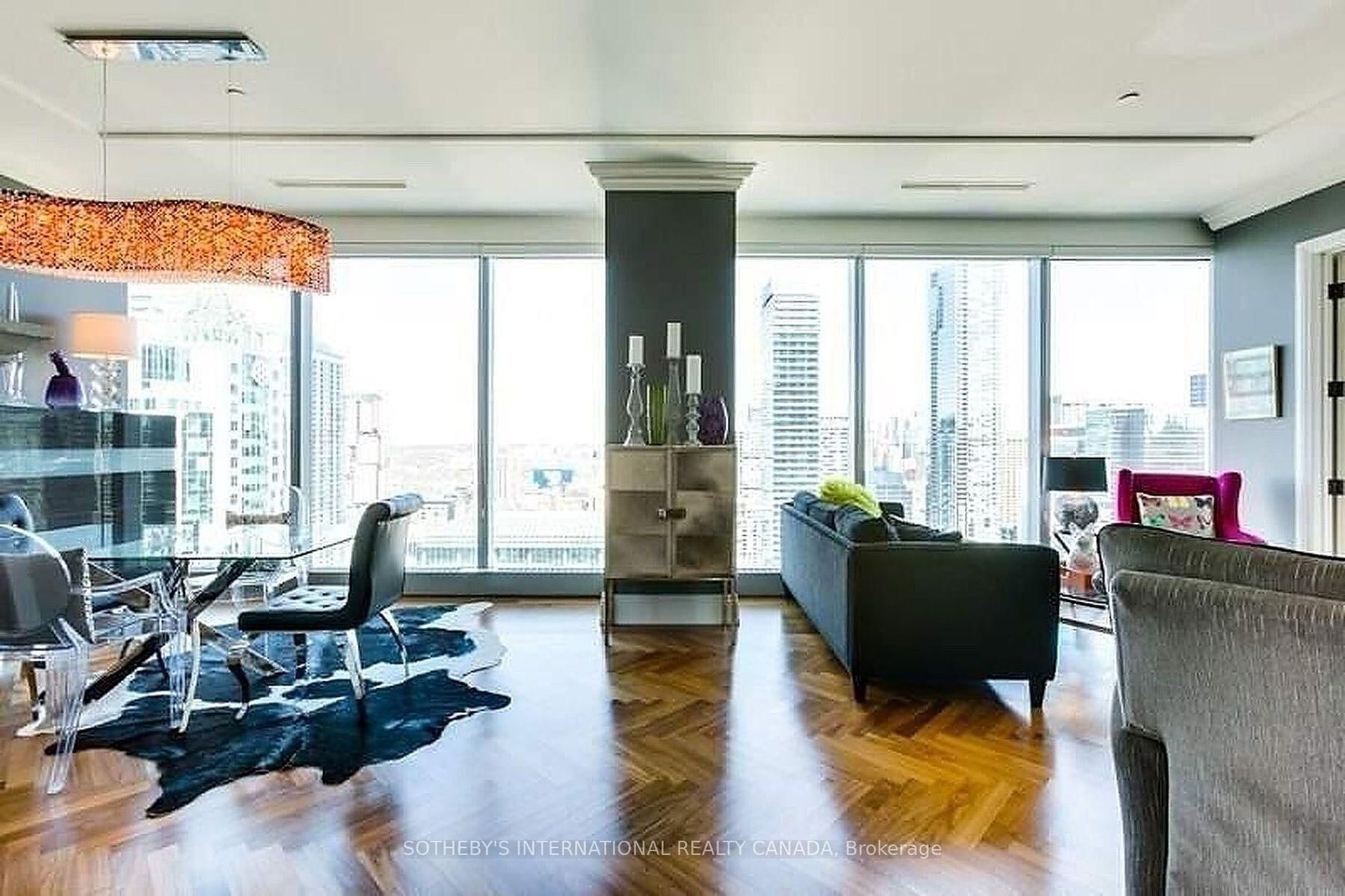 183 Wellington Street W, Unit 2602 - Photo 2