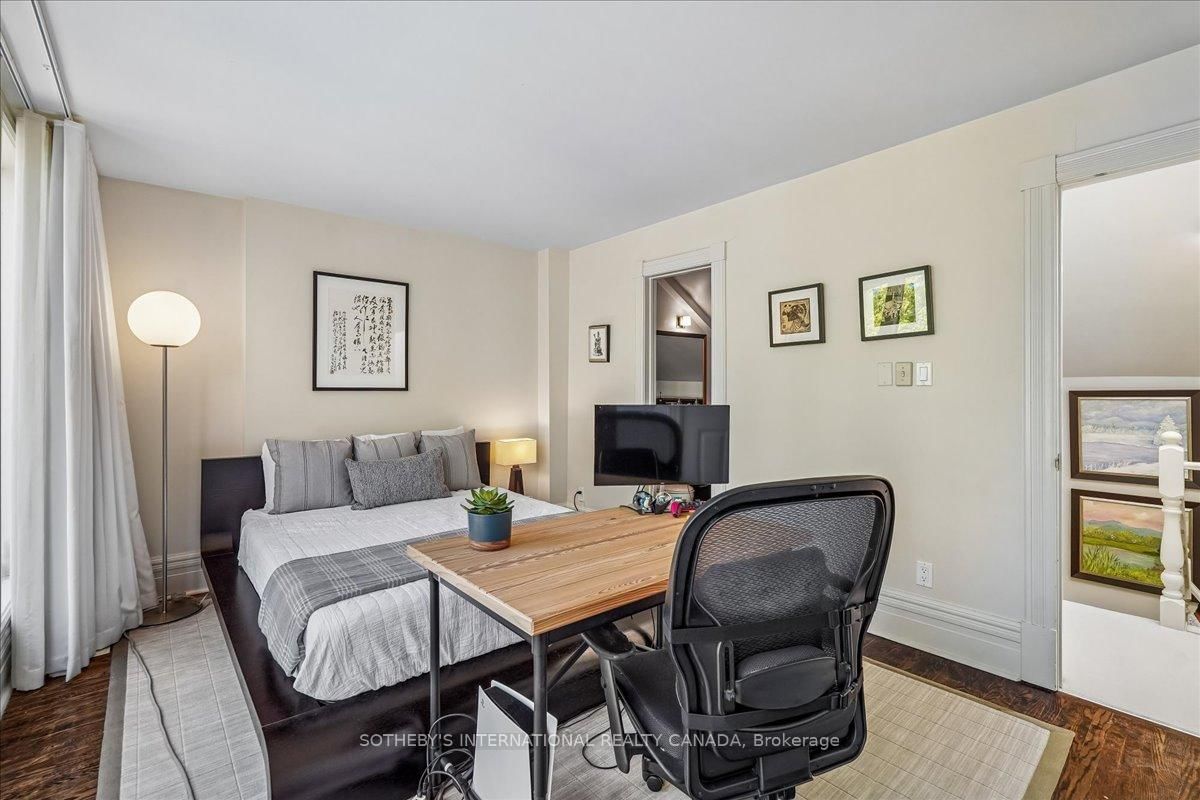 9 Rose Avenue • Toronto, ON photo 24