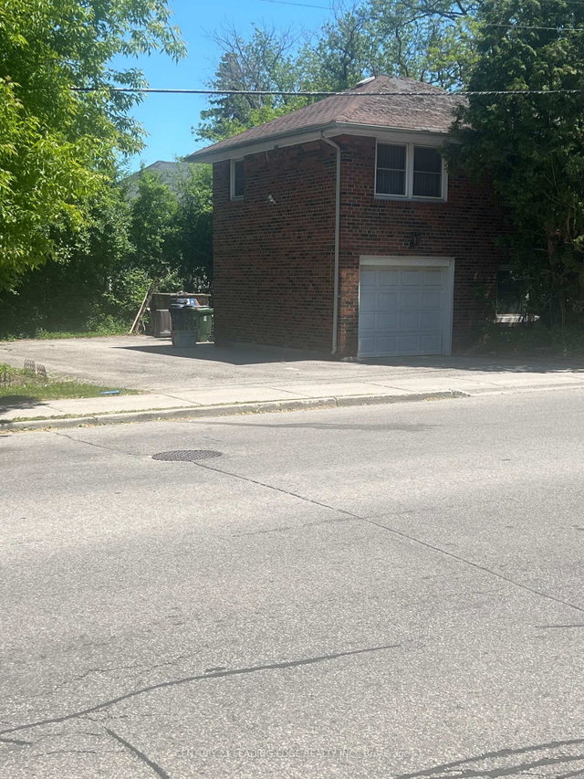 230 Finch Avenue E