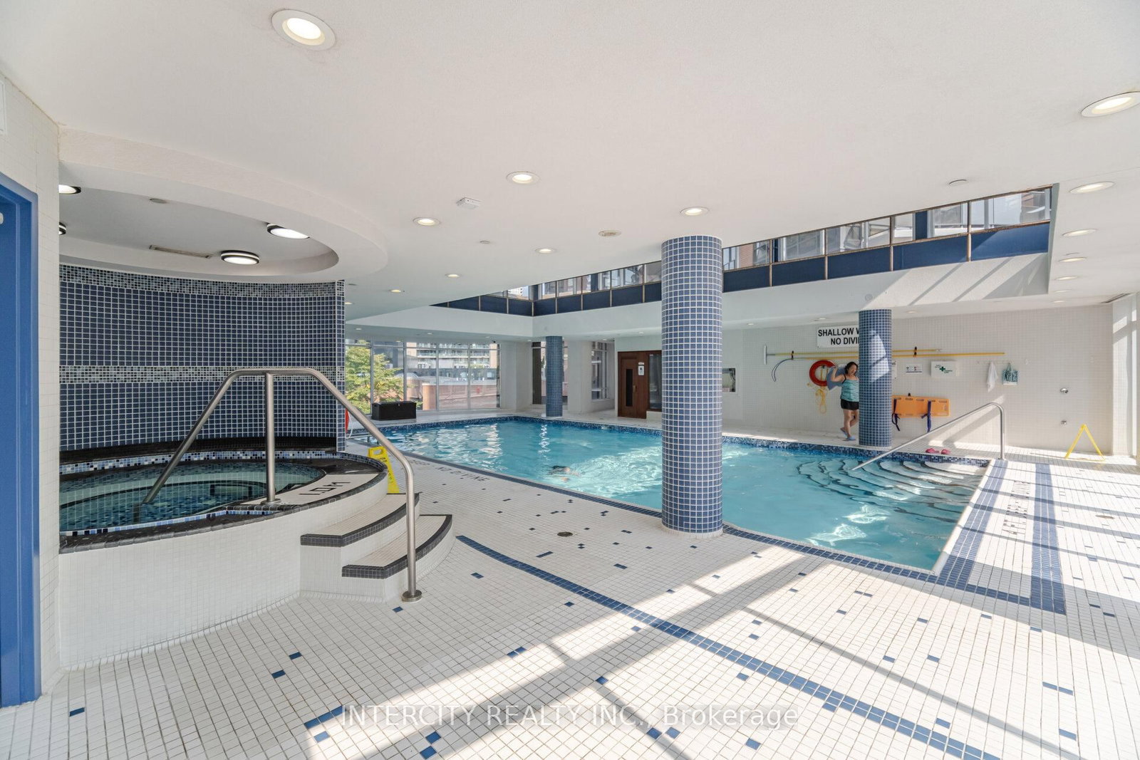 23 Sheppard Avenue E, Unit 3104 - Photo 47