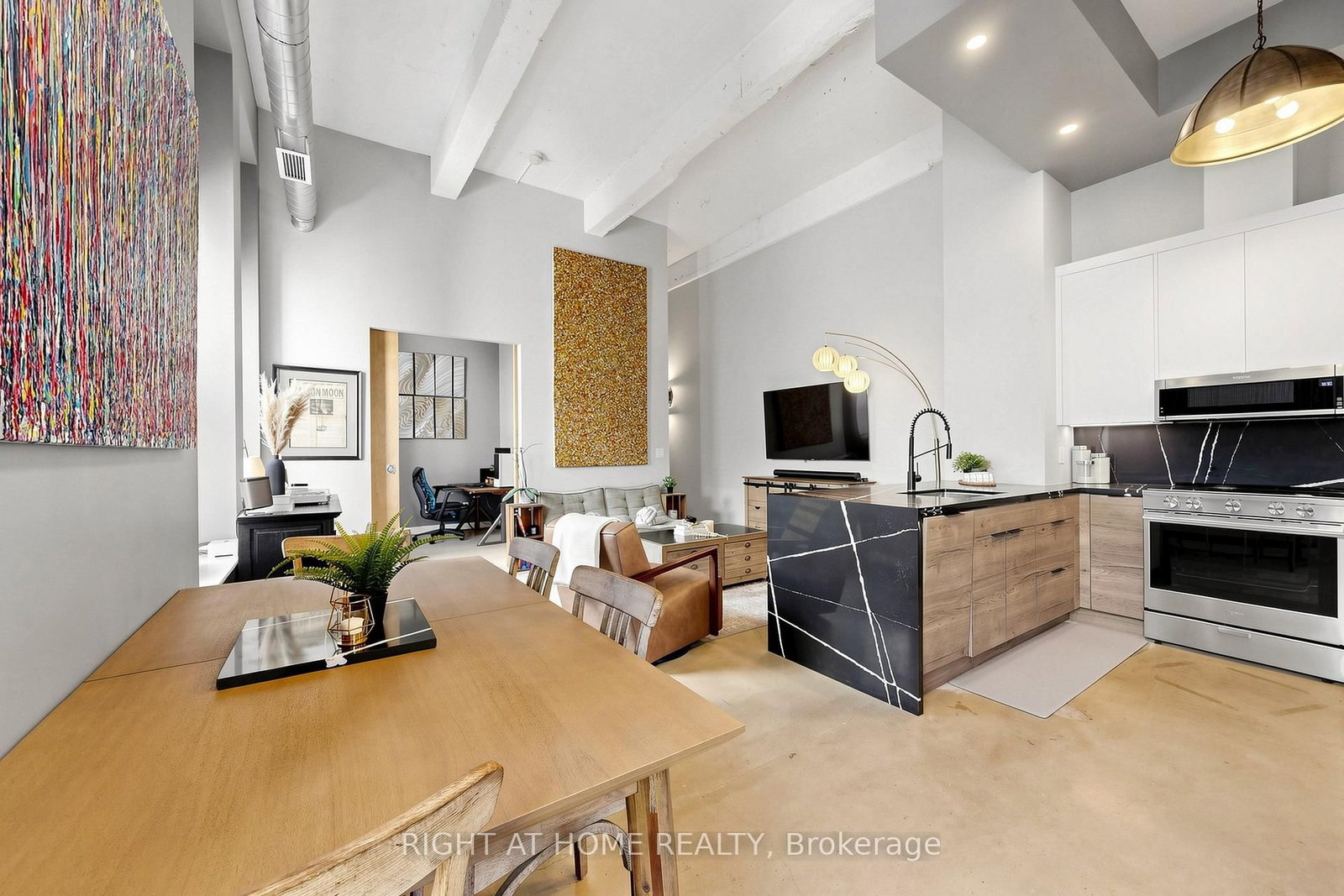 135 Dalhousie Street, Unit 305 - Photo 8