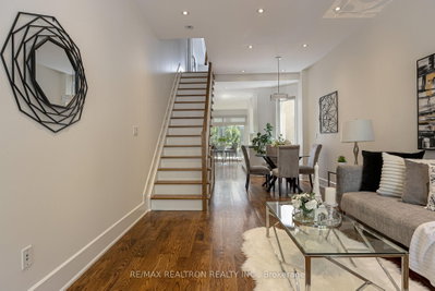 93 Walnut Avenue • Toronto, ON