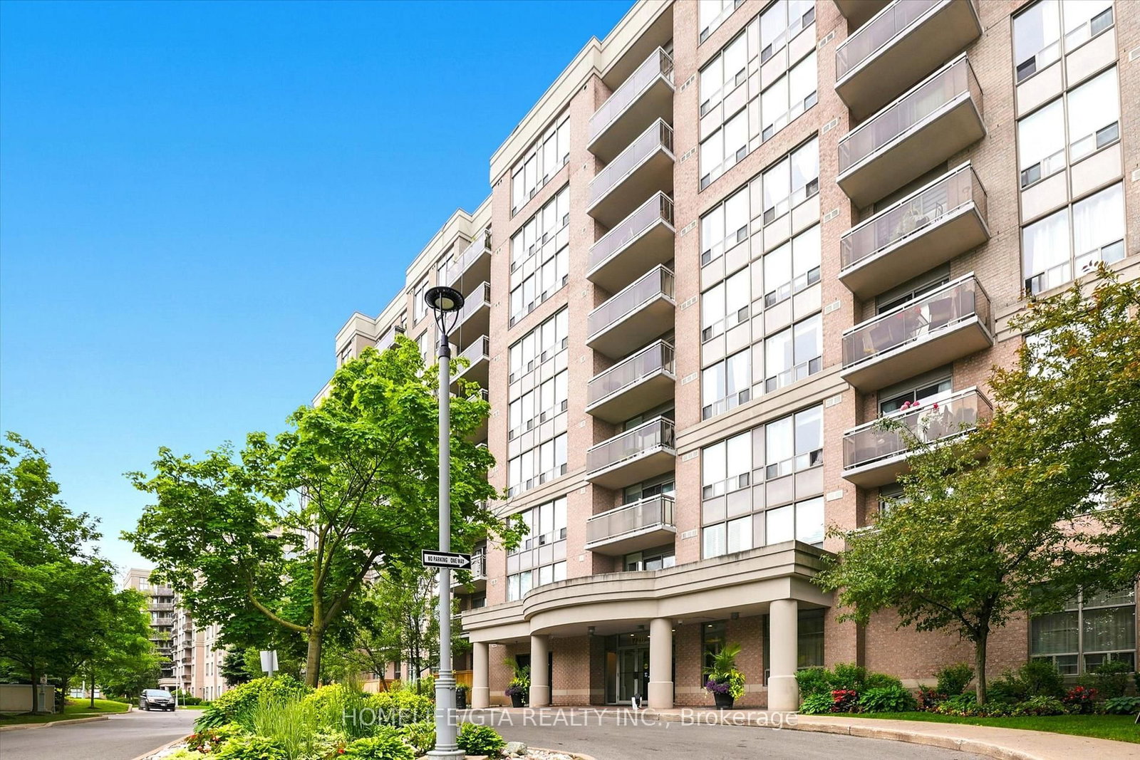 821-1720 Eglinton Avenue, Toronto, ON, photo 2