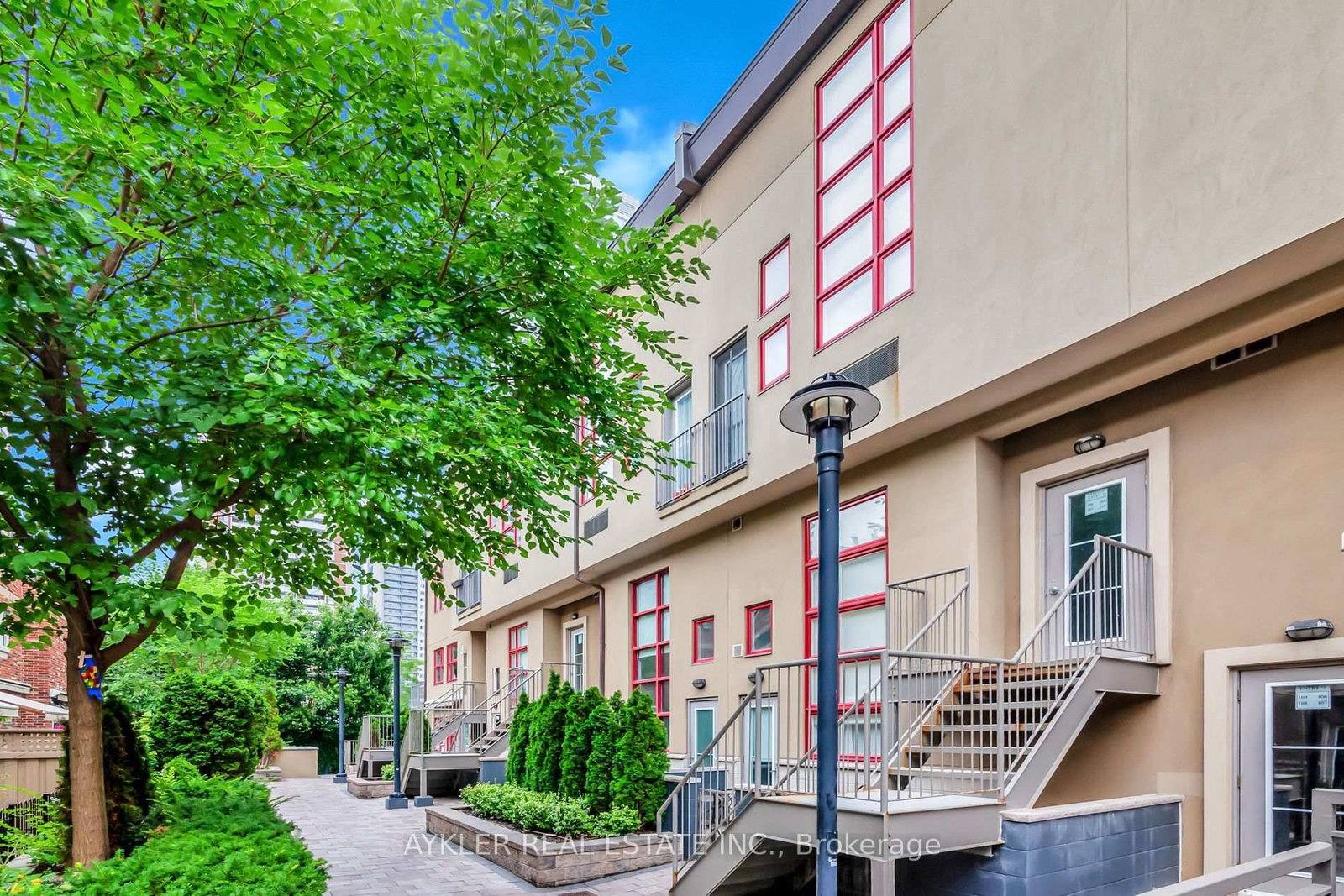 21 Earl Street, Unit 309