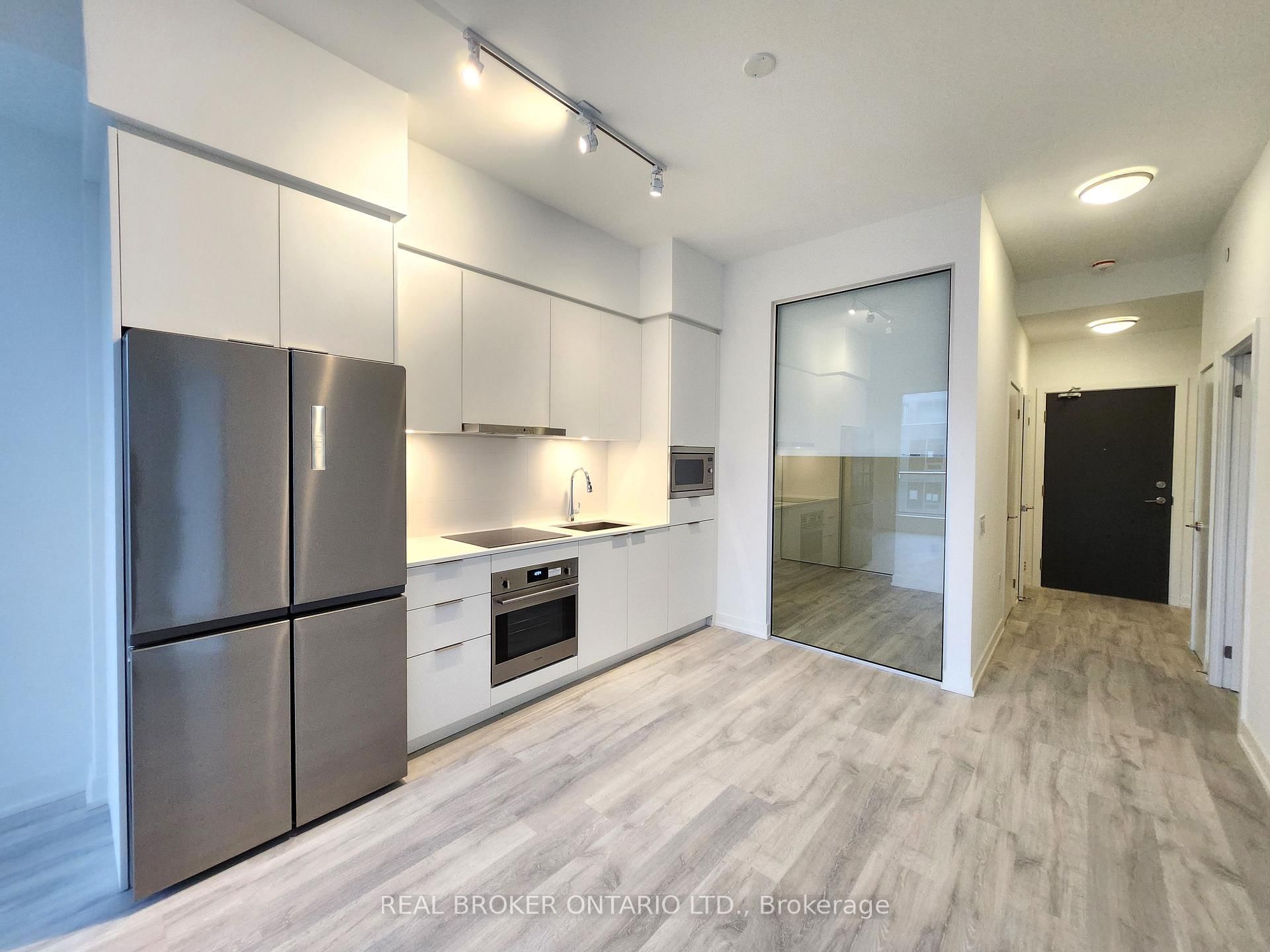 7 Golden Lion Heights, Unit N625