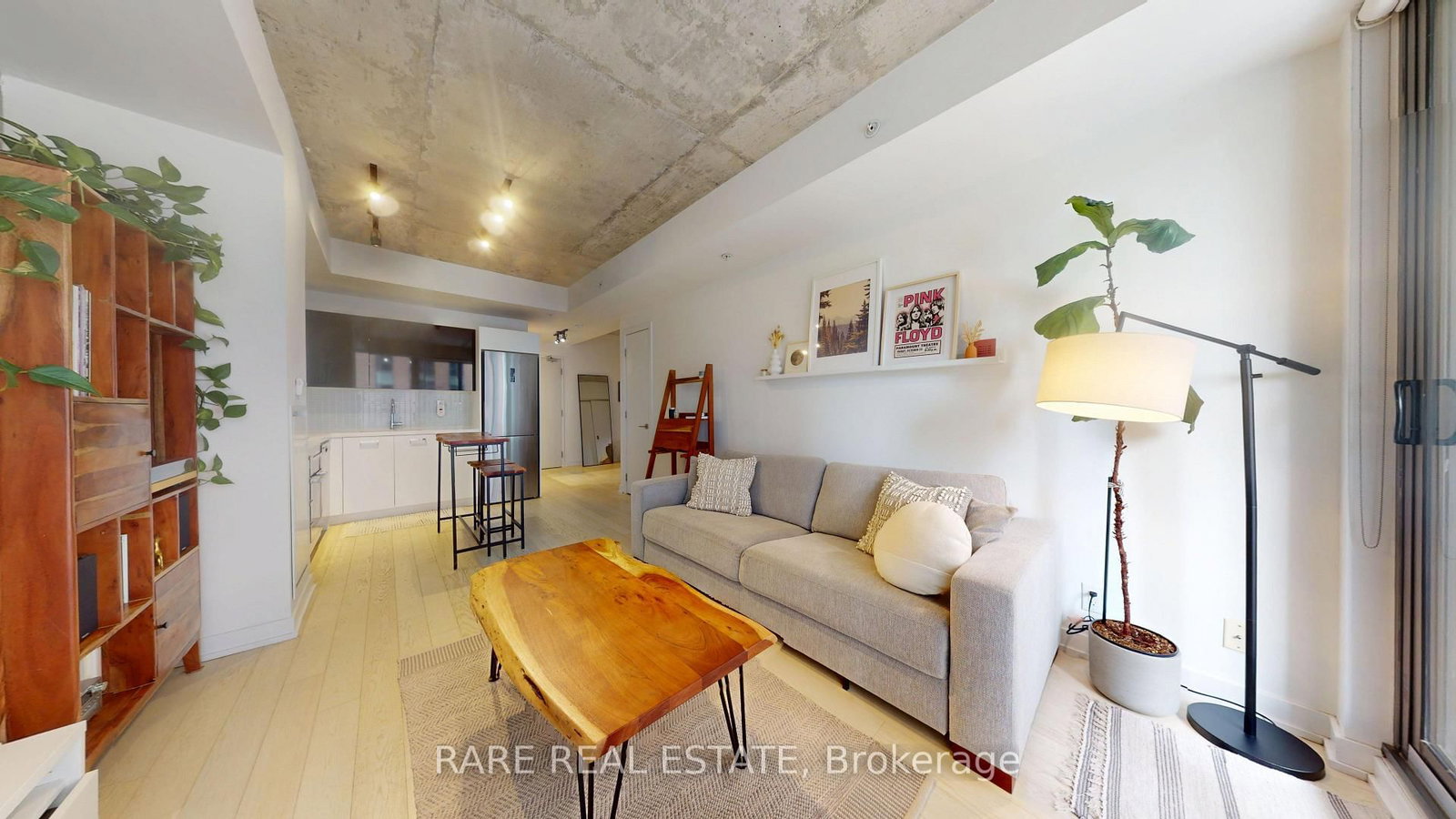 39 Brant Street, Unit 421 - Photo 6