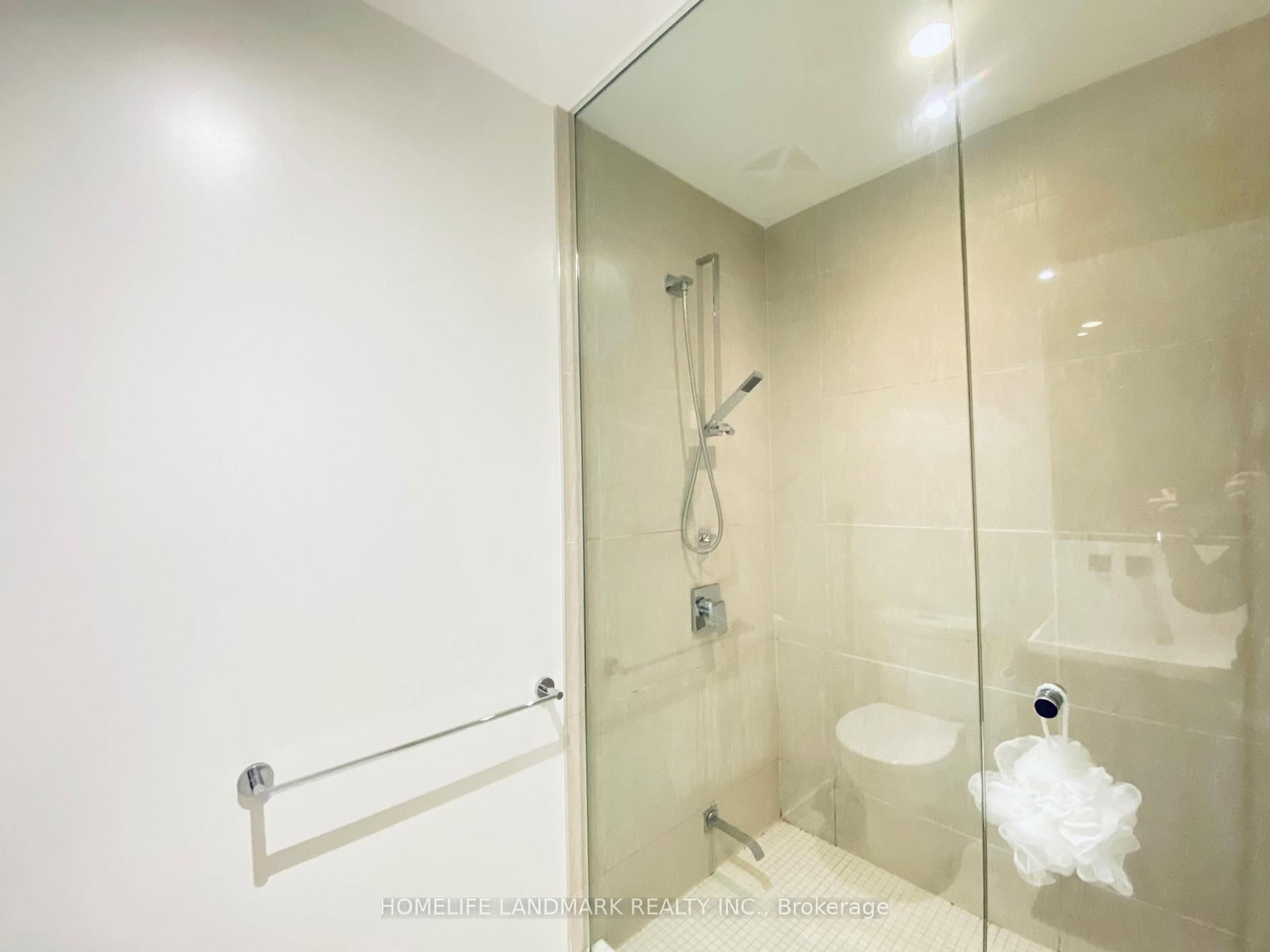 101 Charles Street E, Unit 606 - Photo 23