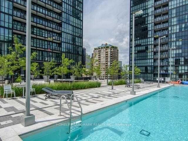 101 Charles Street E, Unit 606 - Photo 31