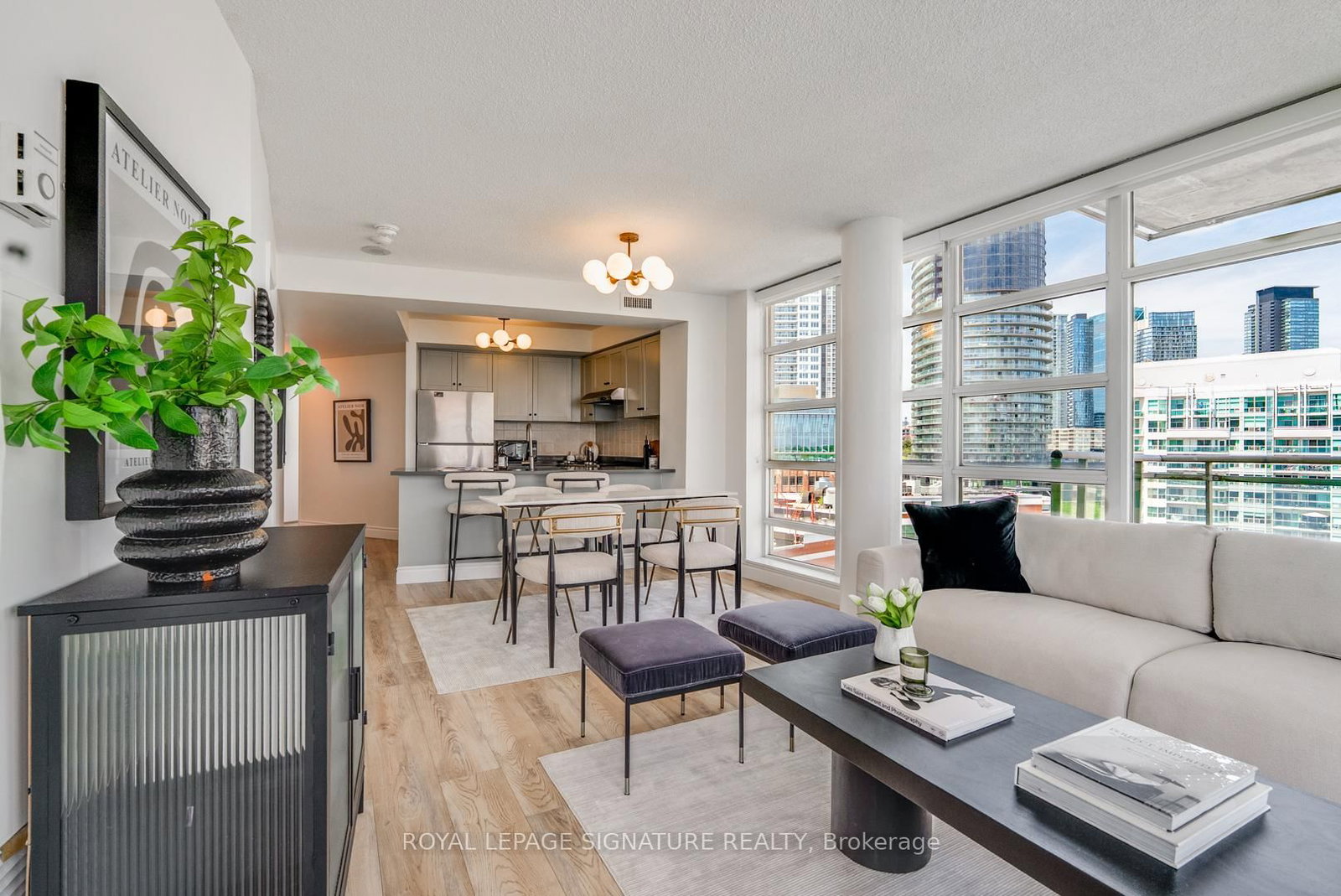 650 Queens Quay W, Unit 1007 - Photo 2