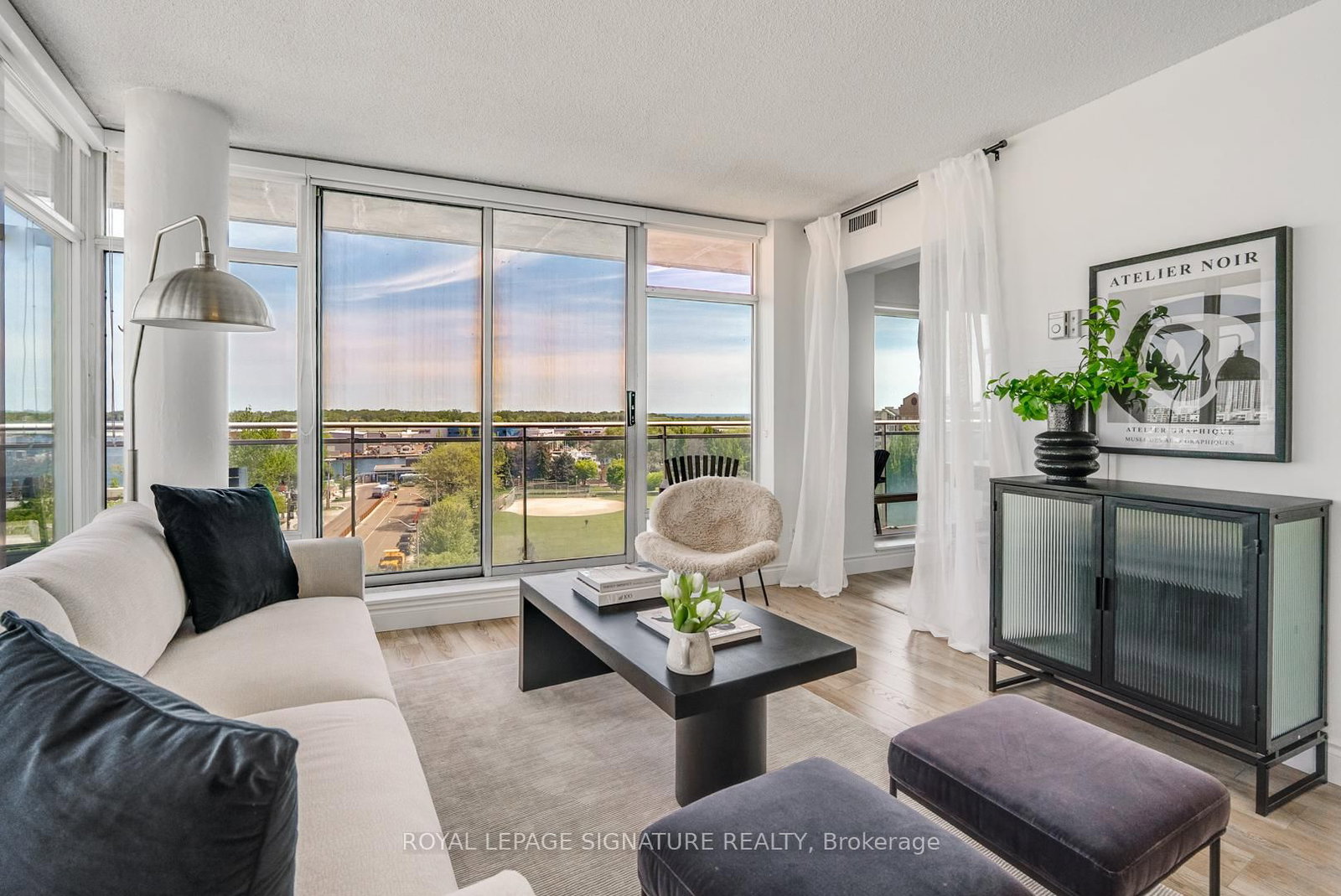 650 Queens Quay W, Unit 1007 - Photo 4