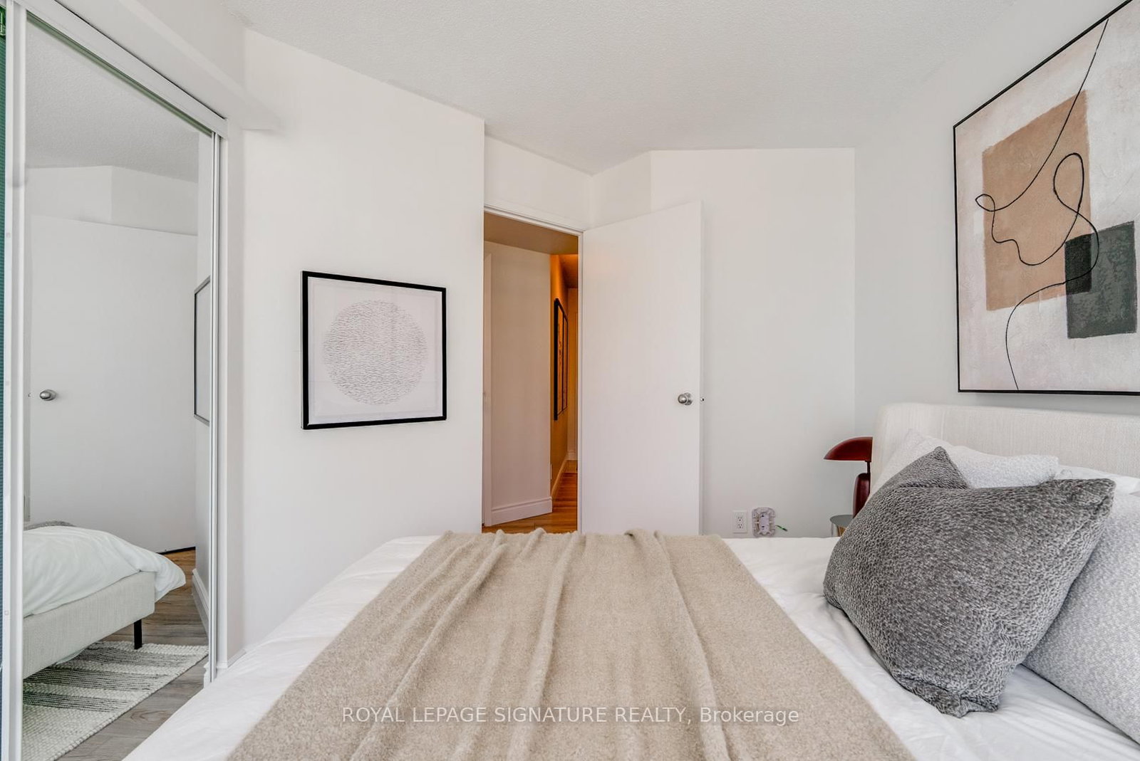 650 Queens Quay W, Unit 1007 - Photo 8