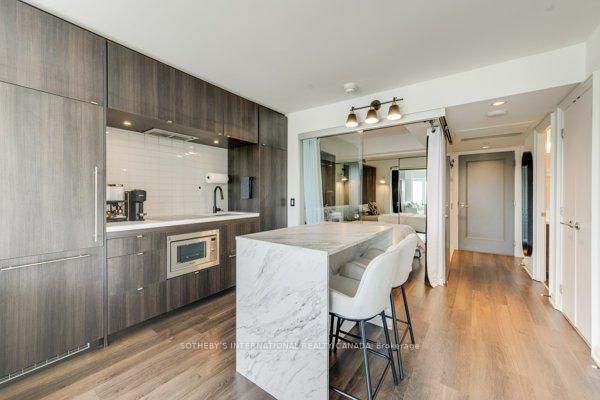 155 Yorkville Avenue, Unit 2018 - Photo 16