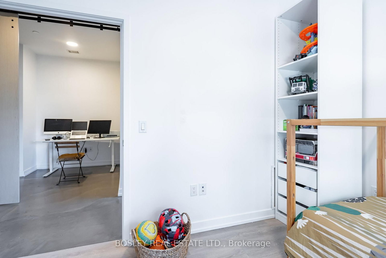 225 Sumach Street • #204 • Toronto, ON photo 19