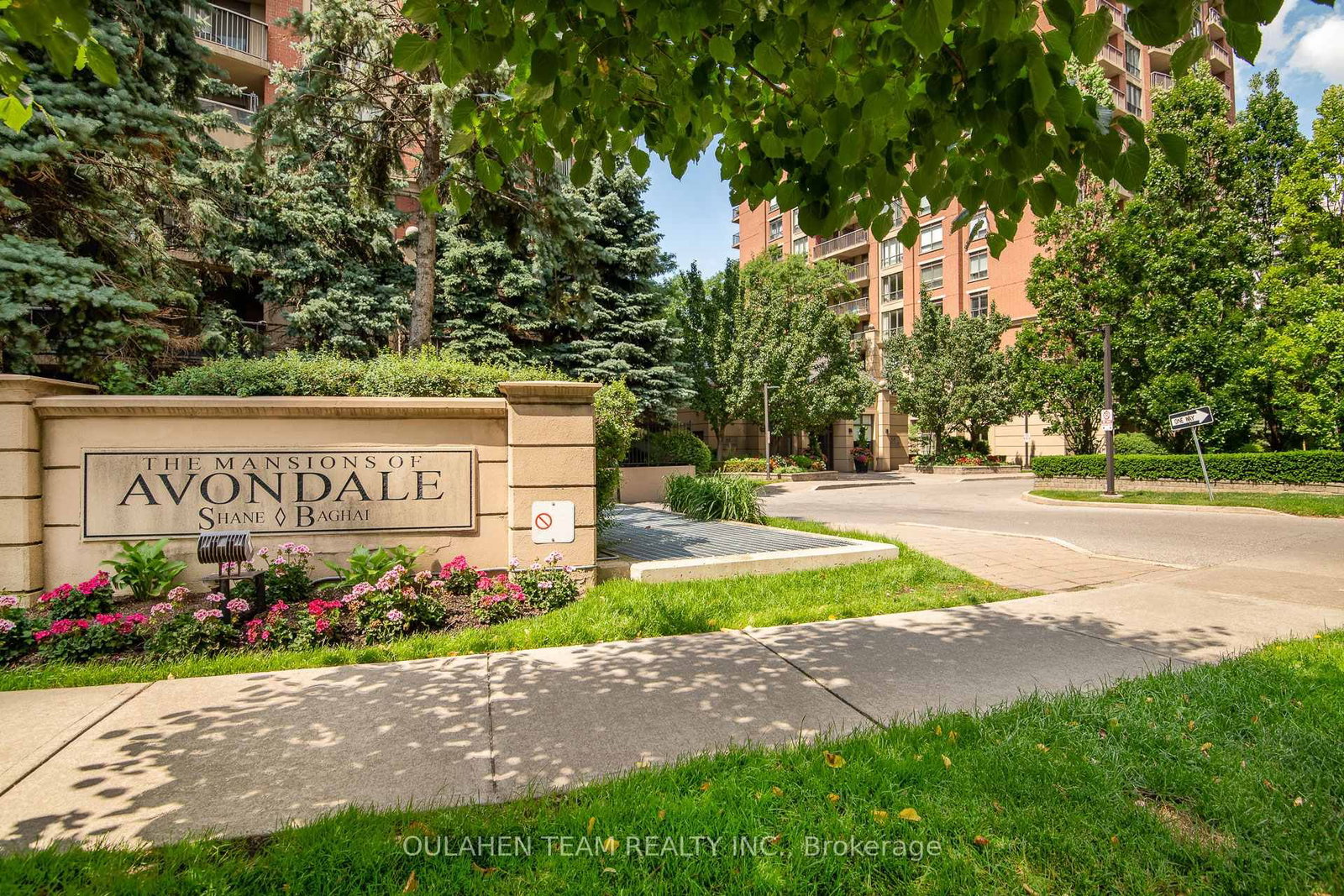 51 Harrison Garden Boulevard, Unit 202 - Photo 43