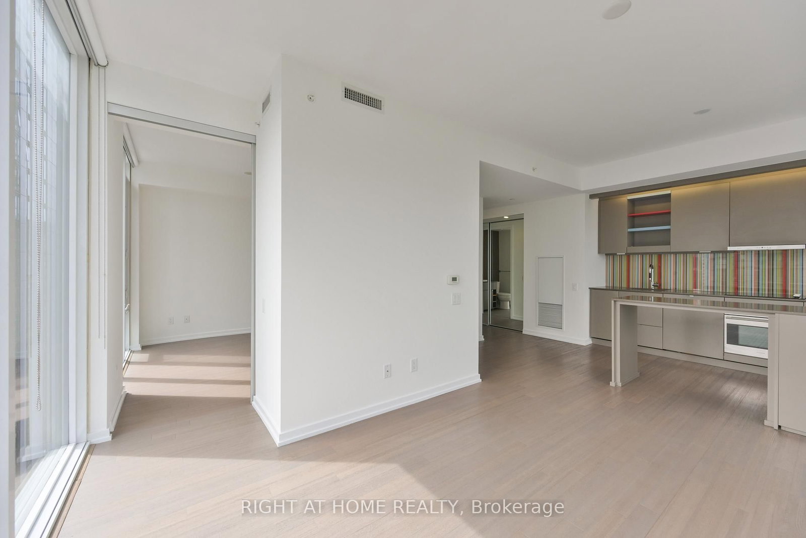 101 Peter Street W, Unit 3903 - Photo 12