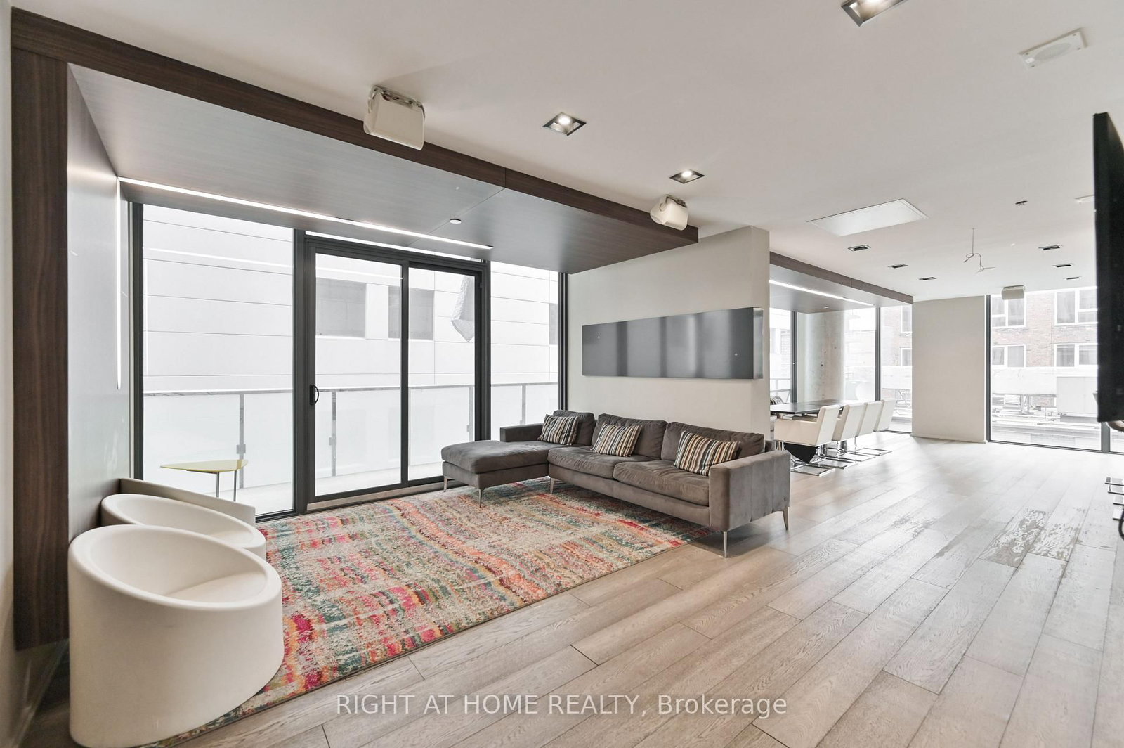 101 Peter Street W, Unit 3903 - Photo 24