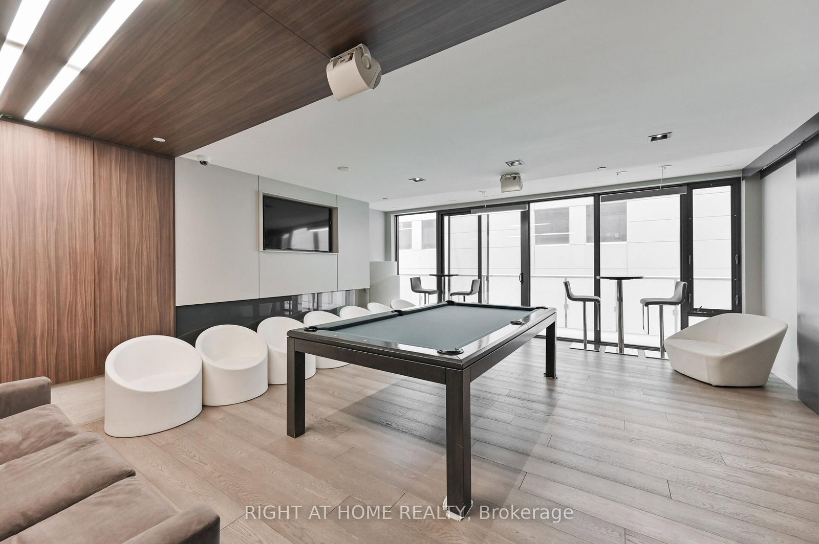 101 Peter Street W, Unit 3903 - Photo 26