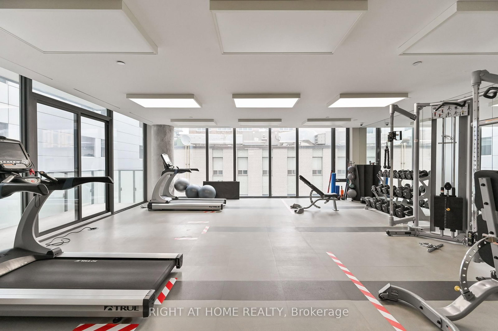 101 Peter Street W, Unit 3903 - Photo 28