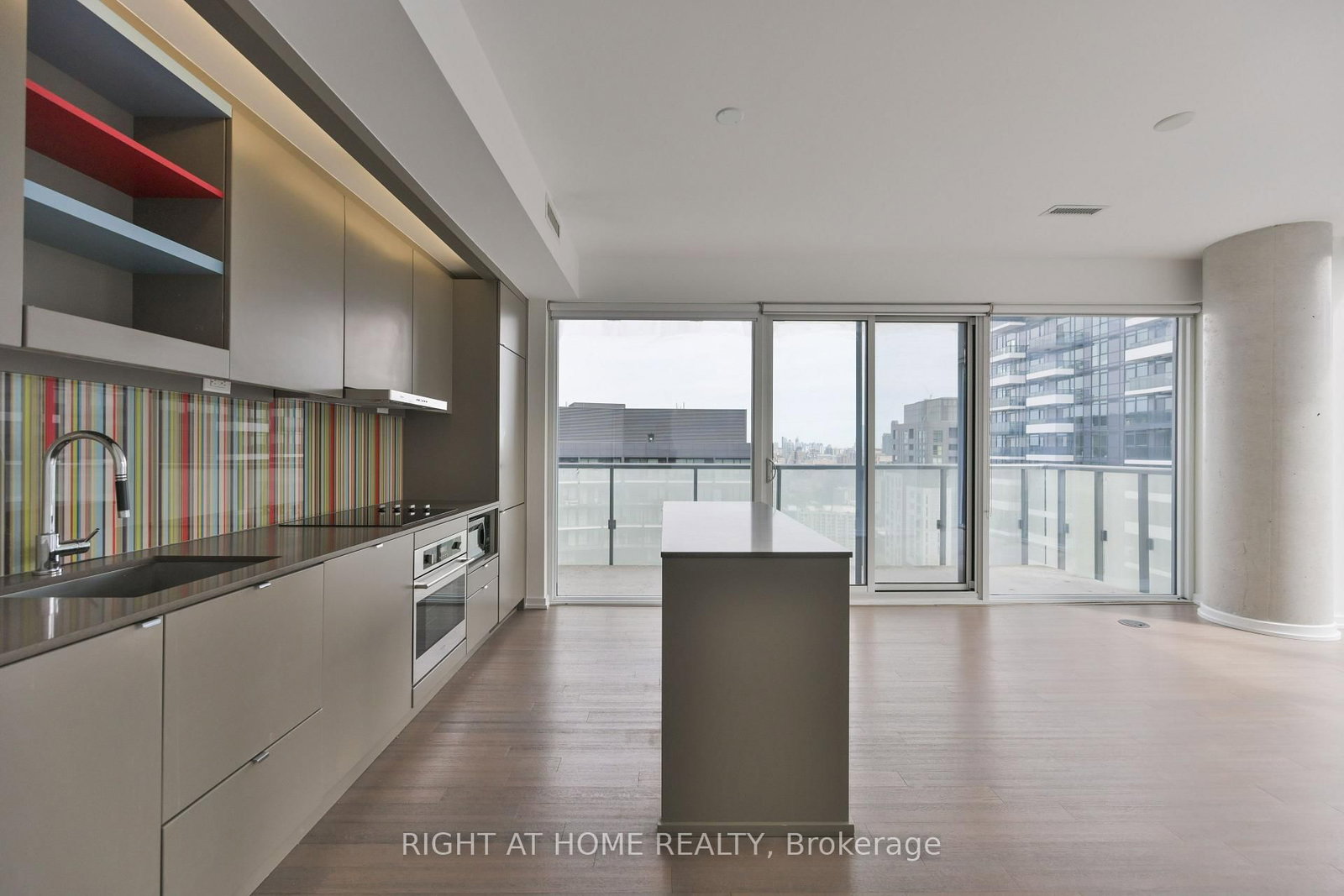 101 Peter Street W, Unit 3903 - Photo 5