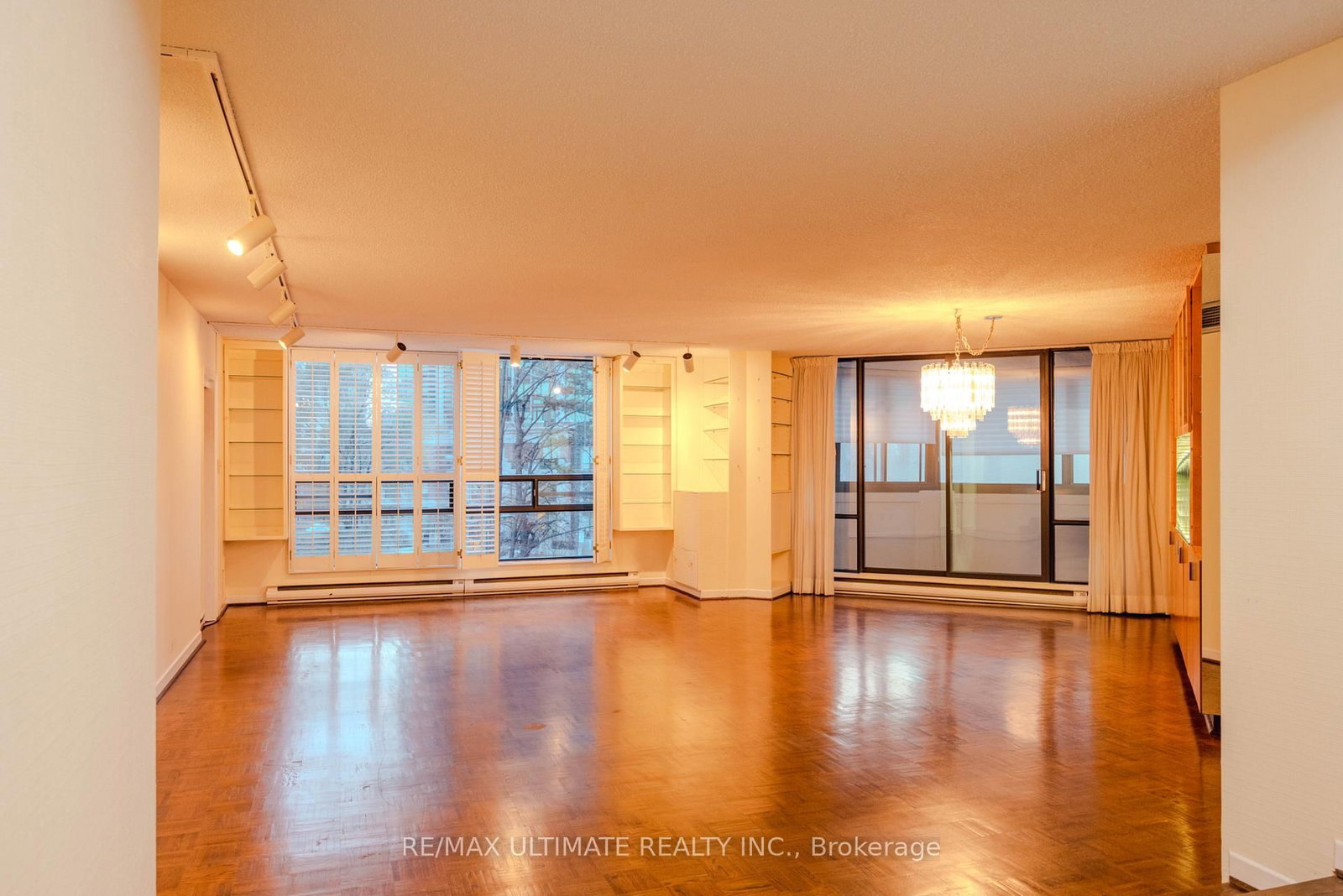 240 Heath Street W • #201 • Toronto, ON photo 10
