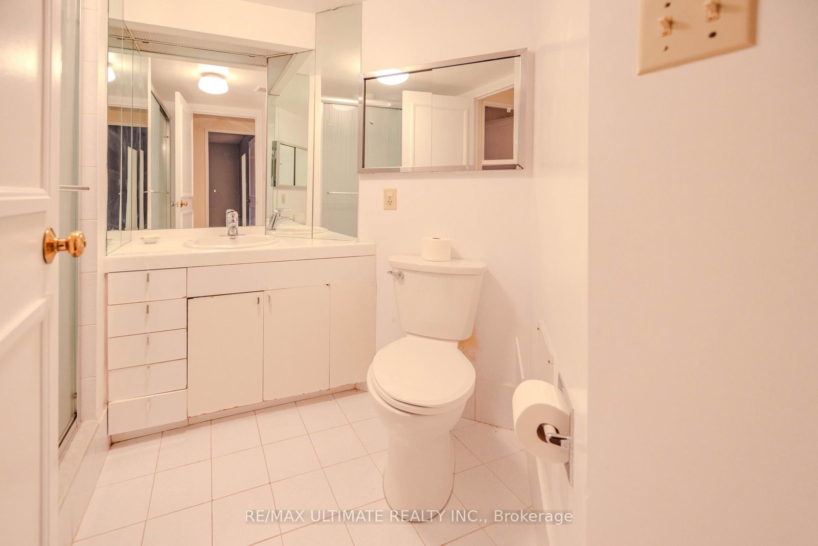 240 Heath Street W • #201 • Toronto, ON photo 17